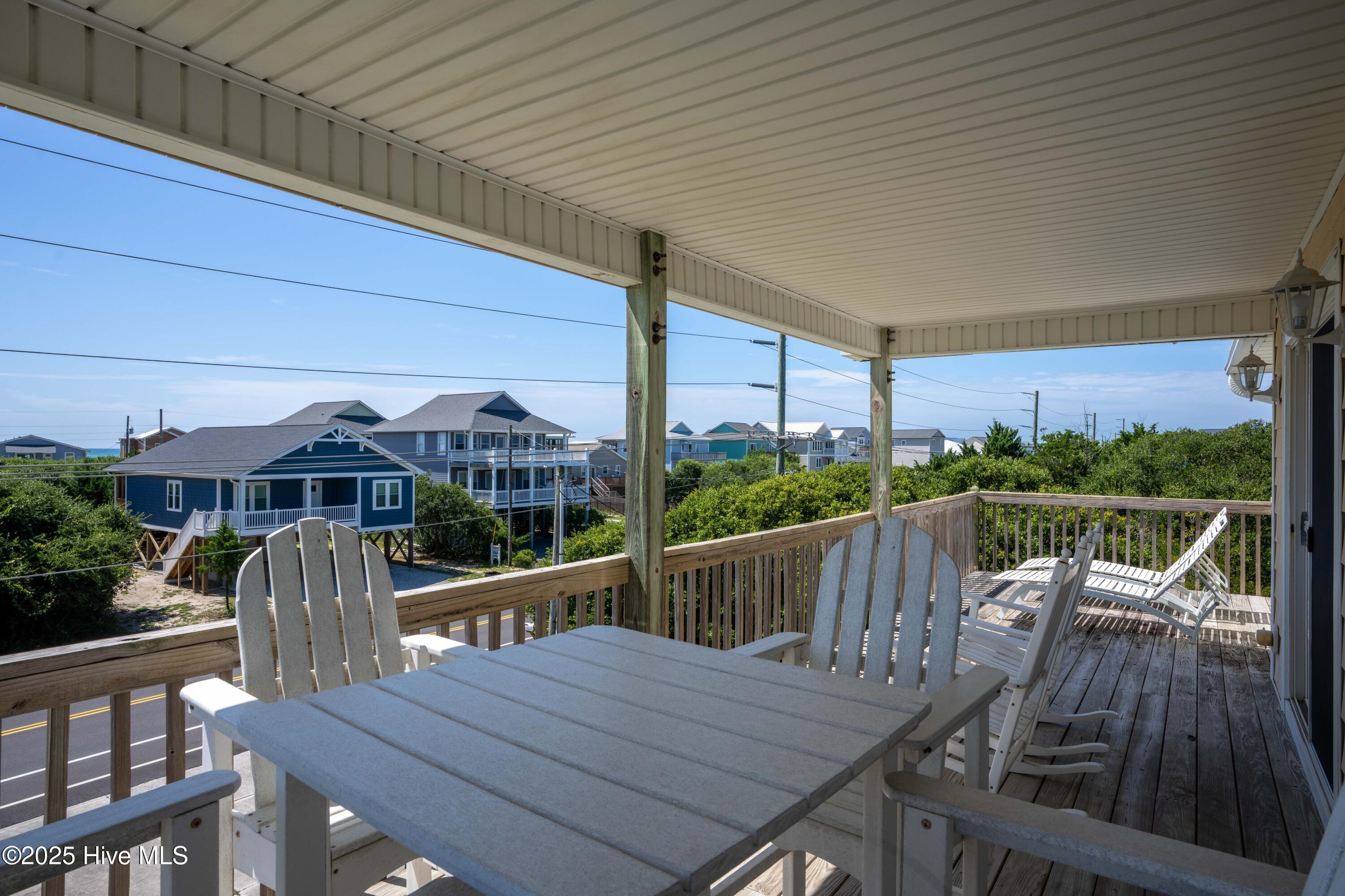 1125 S Topsail Drive