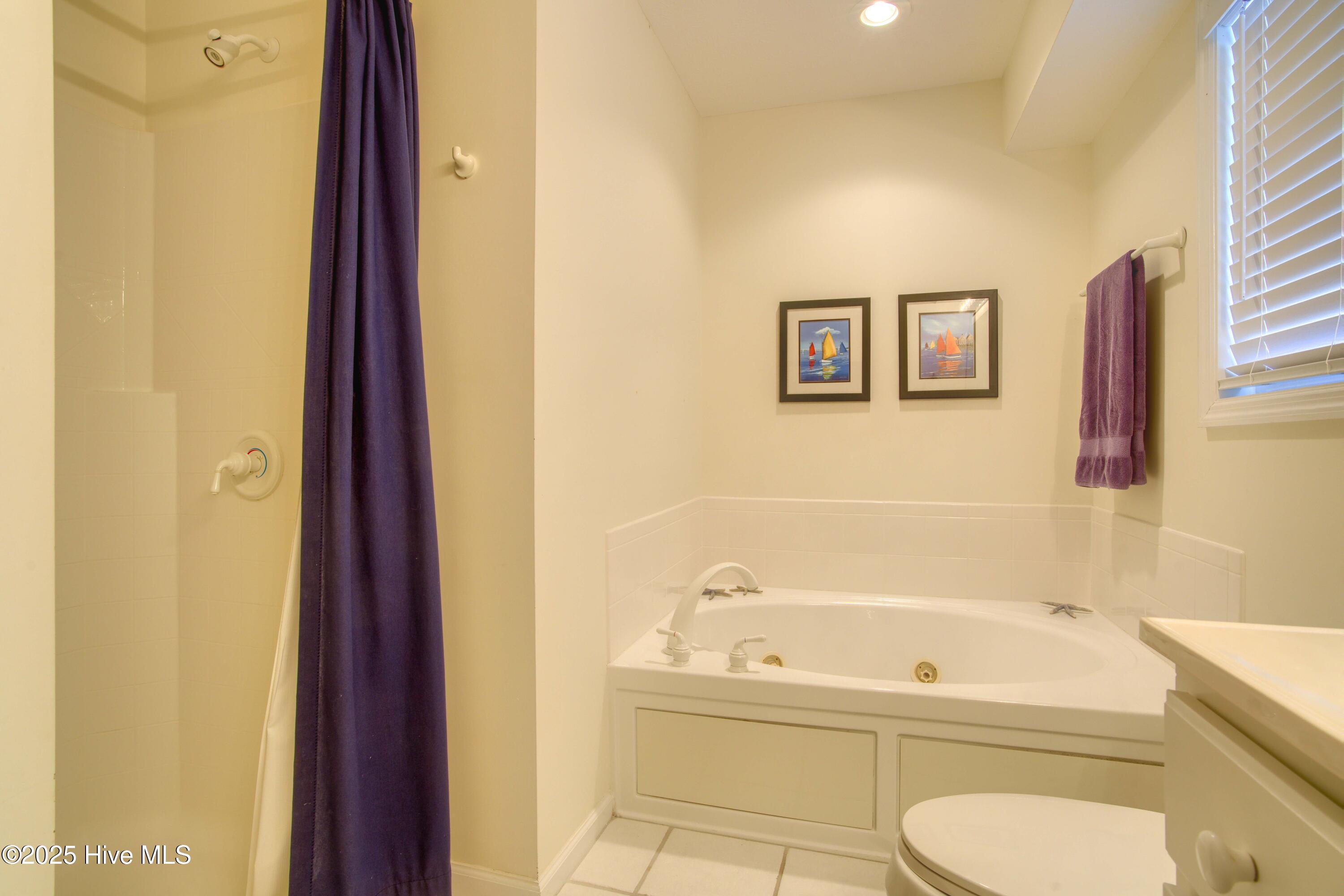 1125 S Topsail Drive