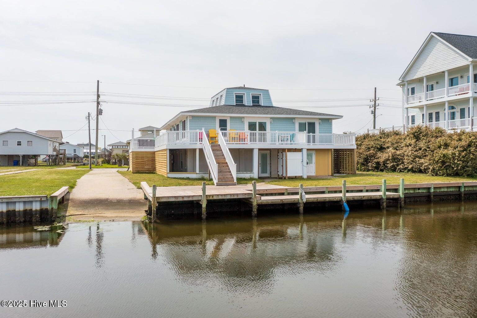 304 Marina Way