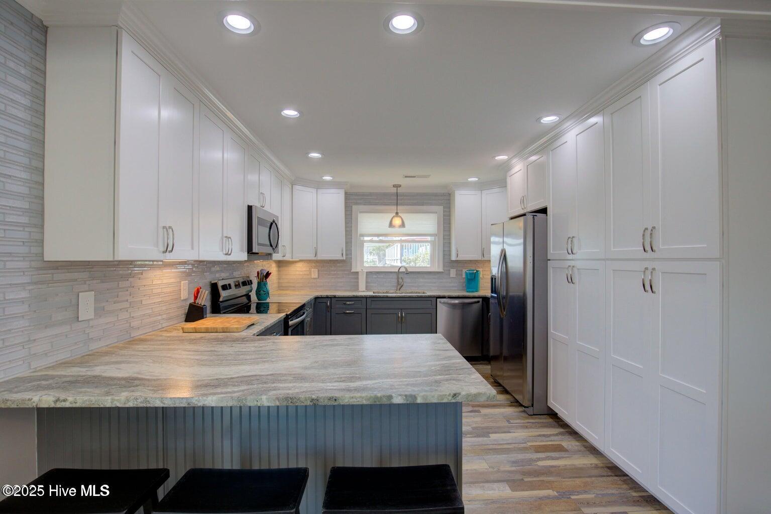 304 Marina Way