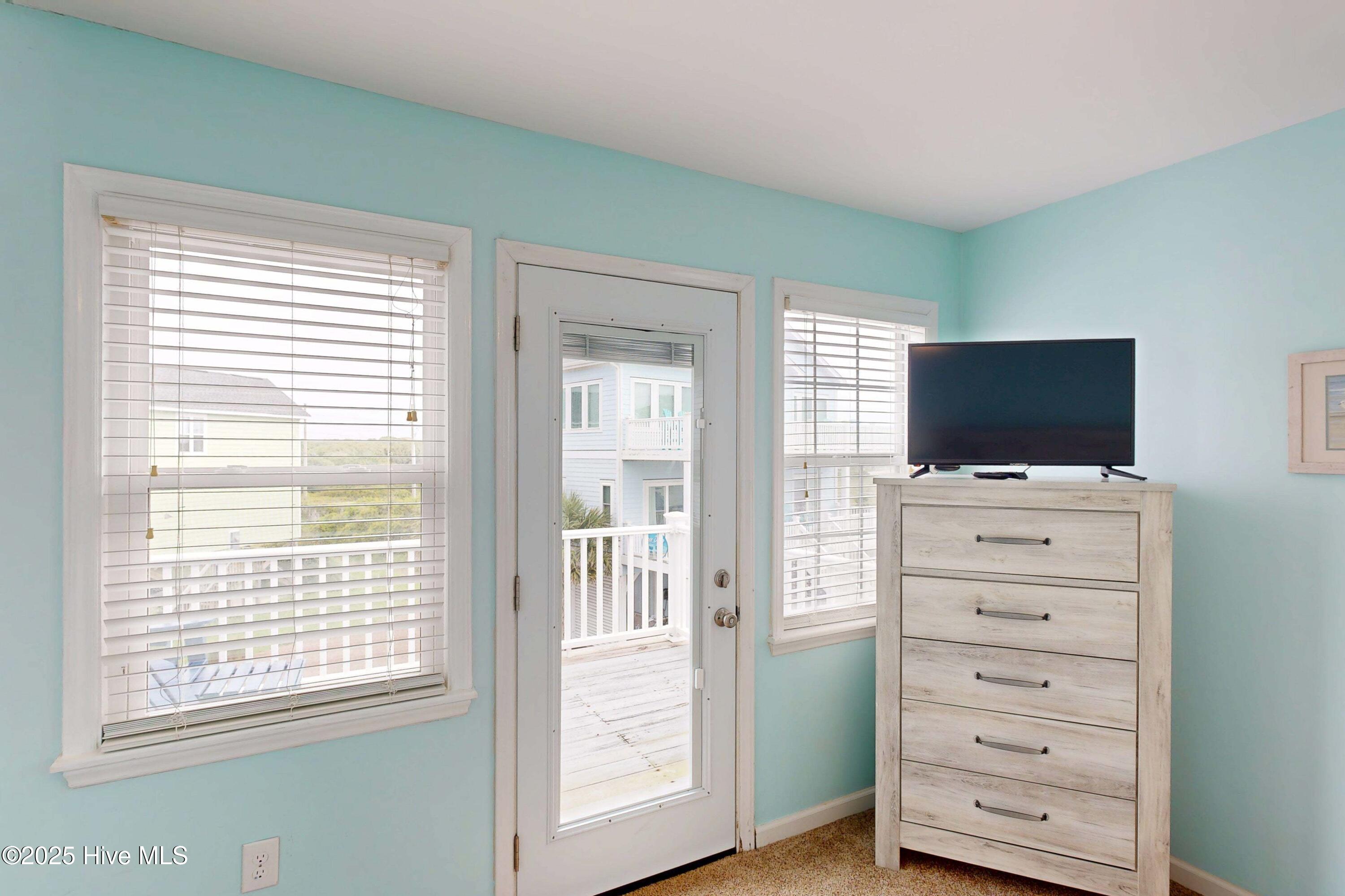 124 N Permuda Wynd Drive