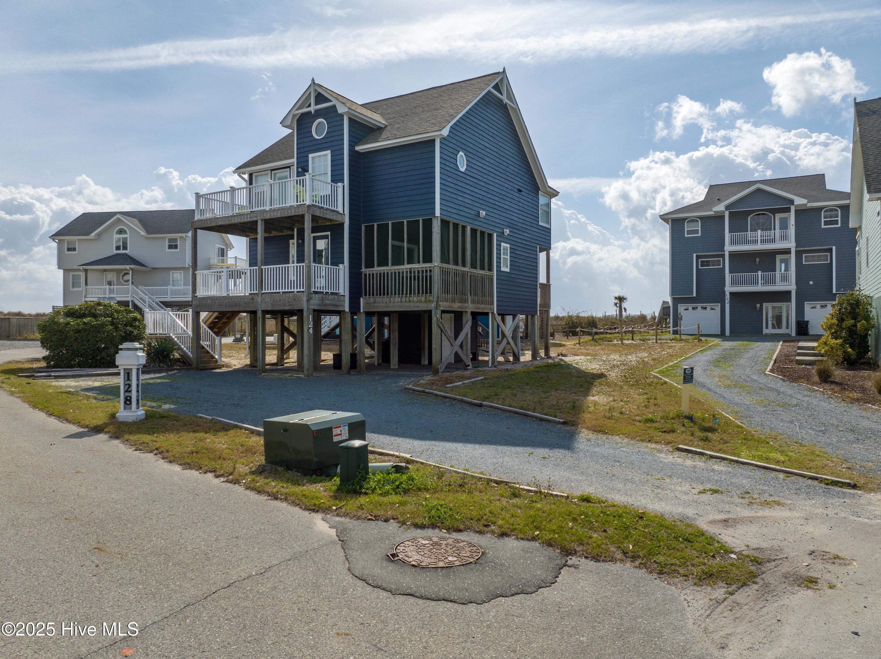 124 N Permuda Wynd Drive