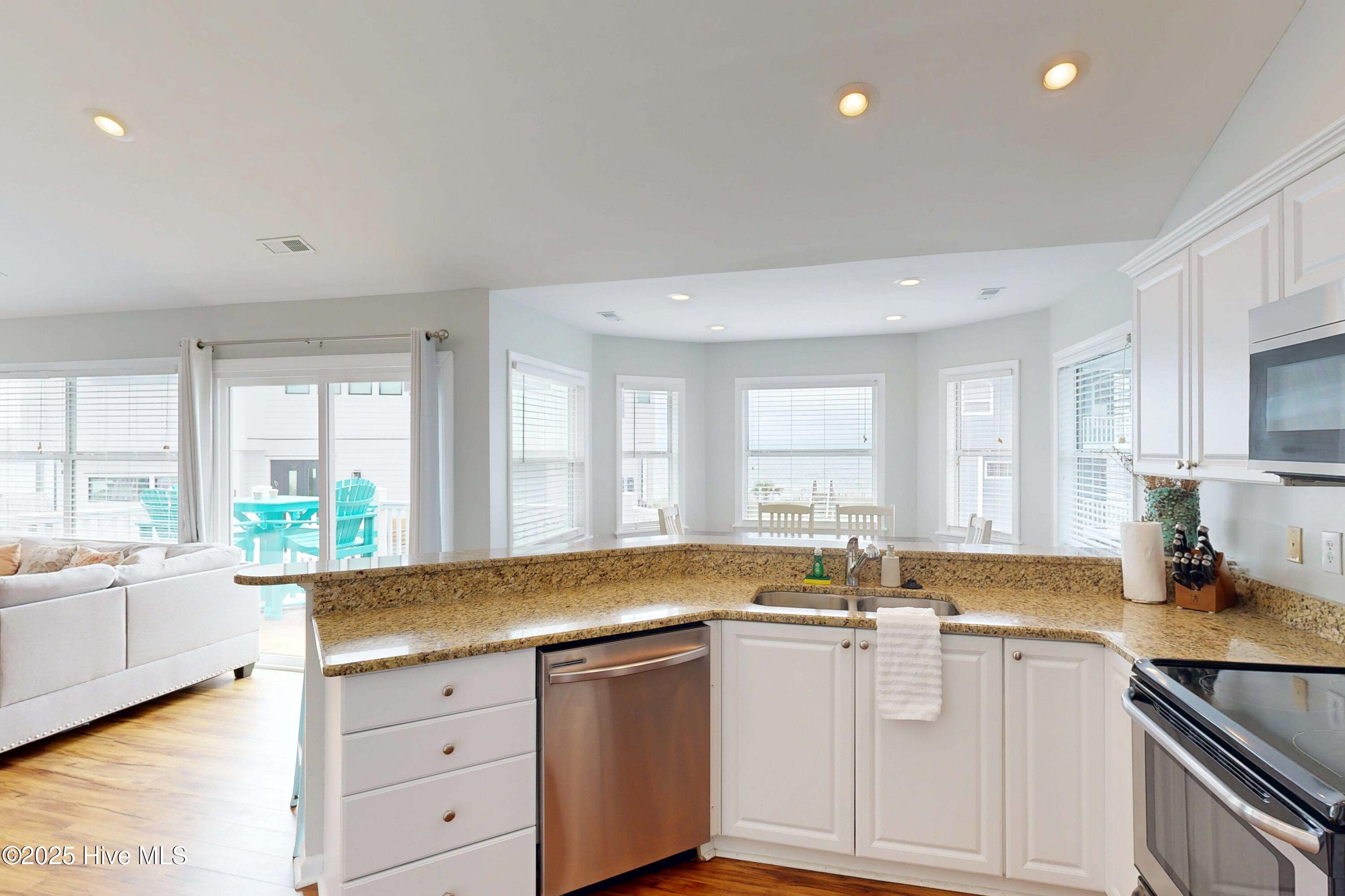 124 N Permuda Wynd Drive