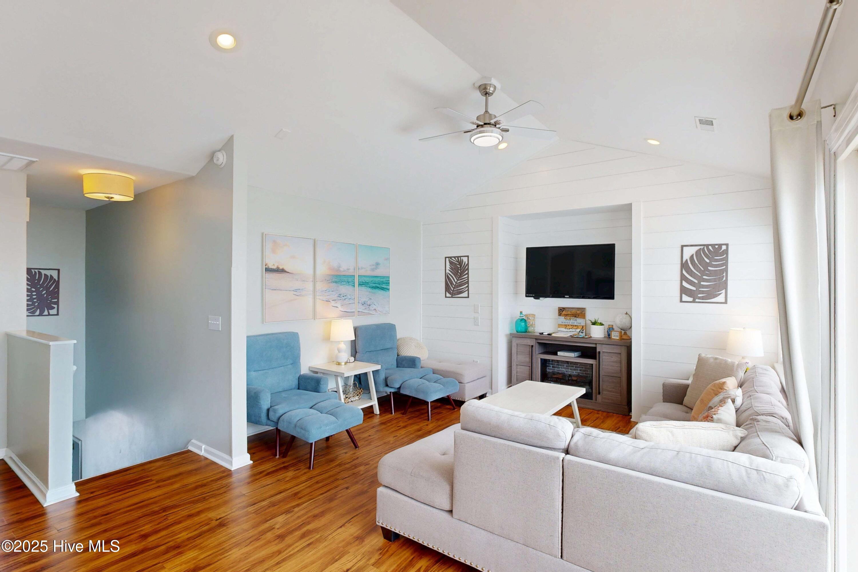 124 N Permuda Wynd Drive