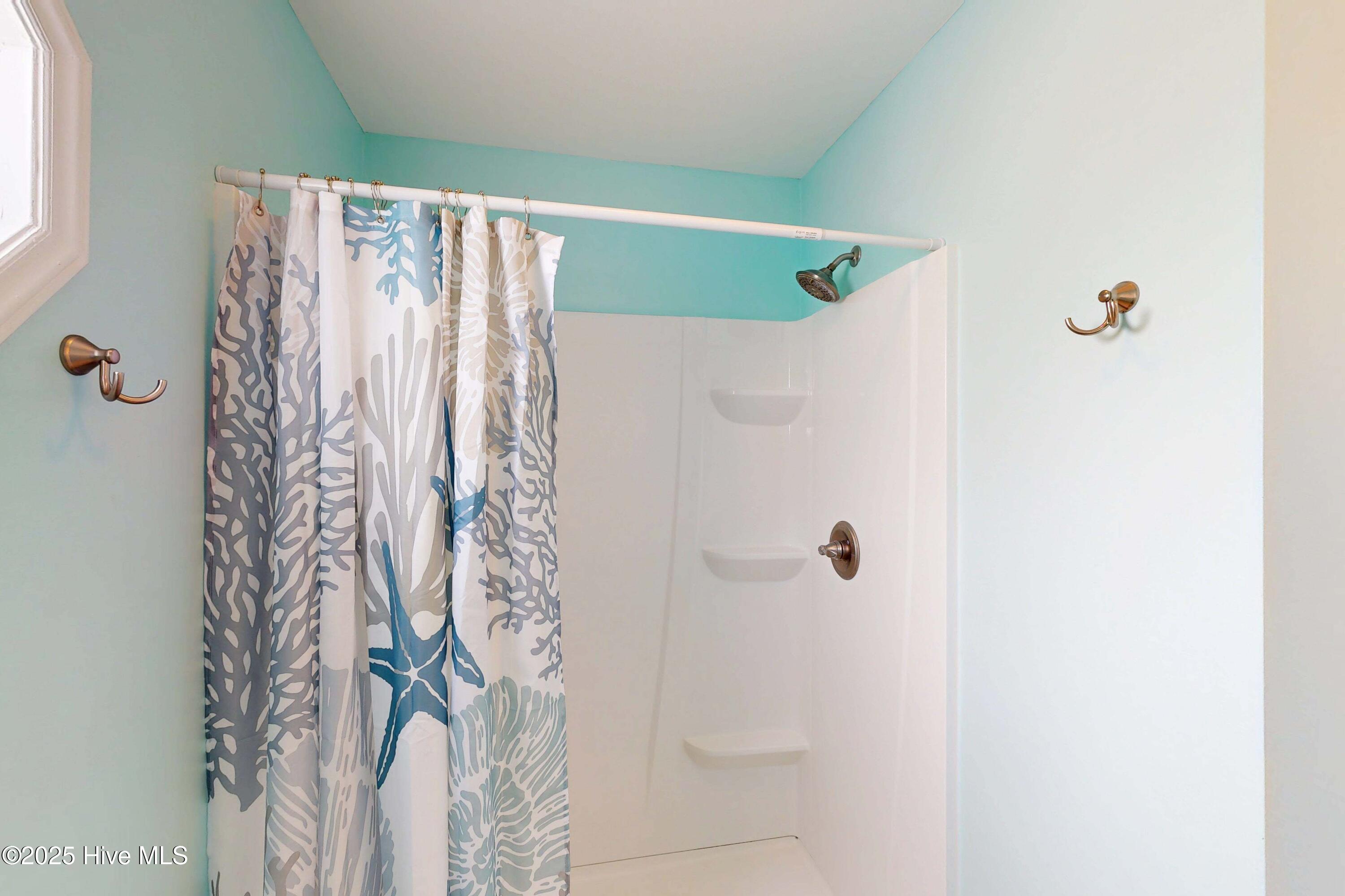 124 N Permuda Wynd Drive