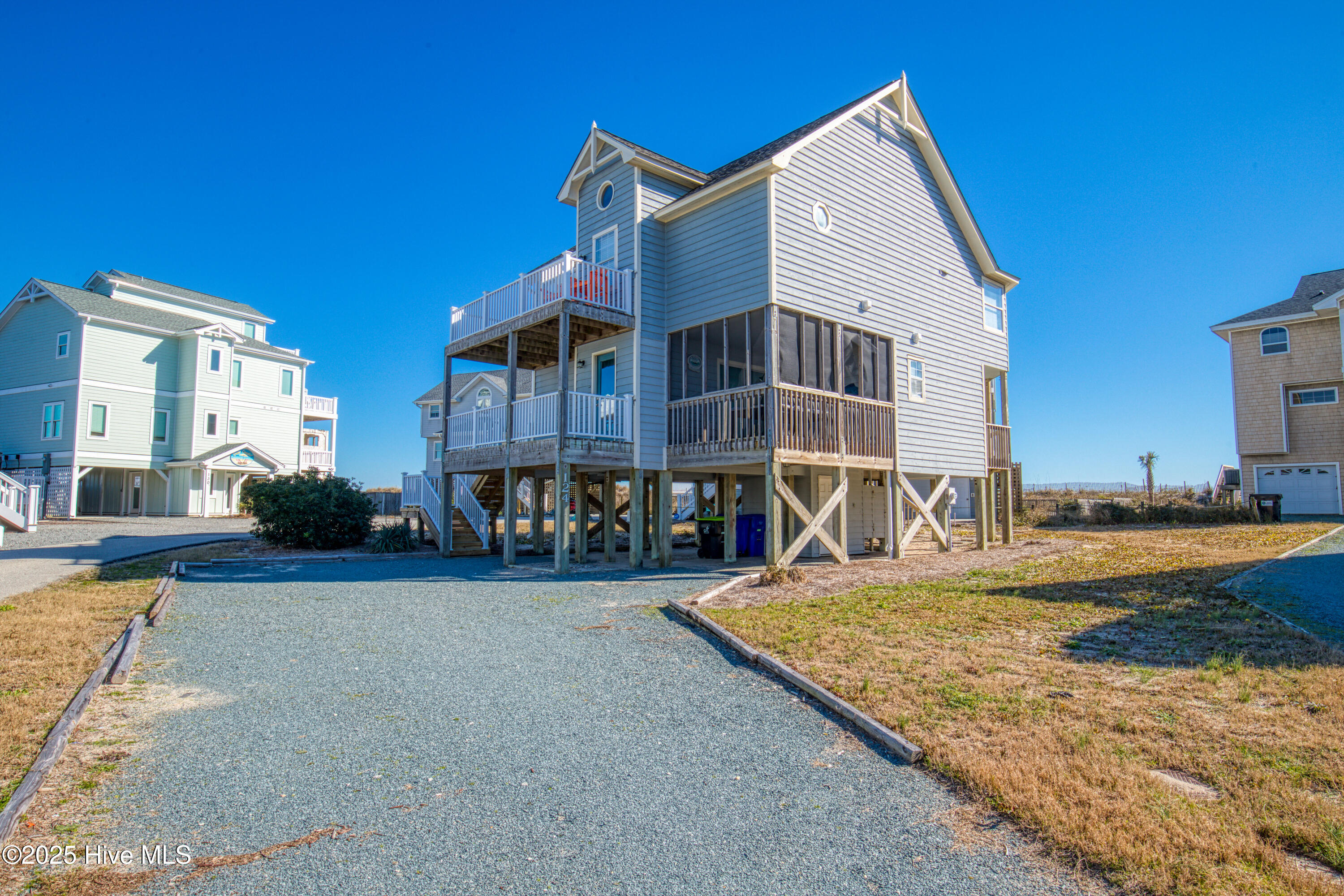 124 N Permuda Wynd Drive