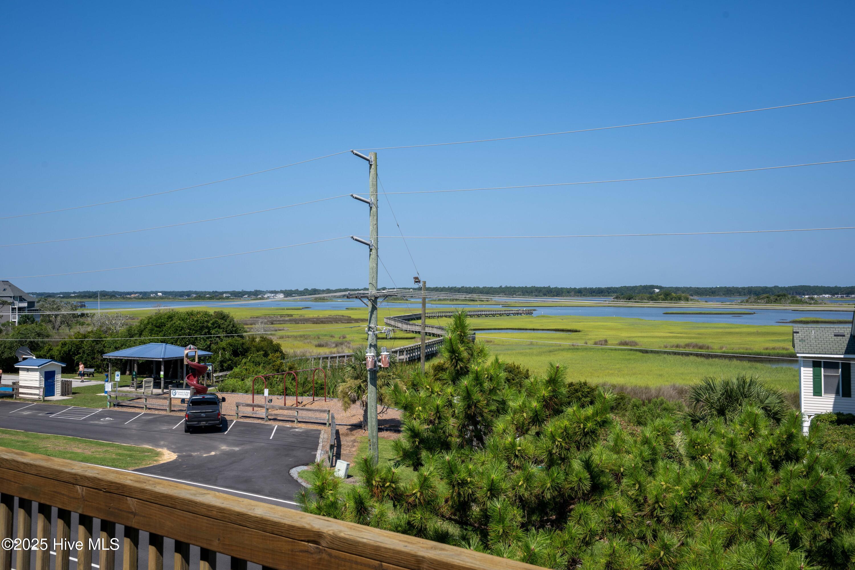 228 Lazy Day Drive, 228