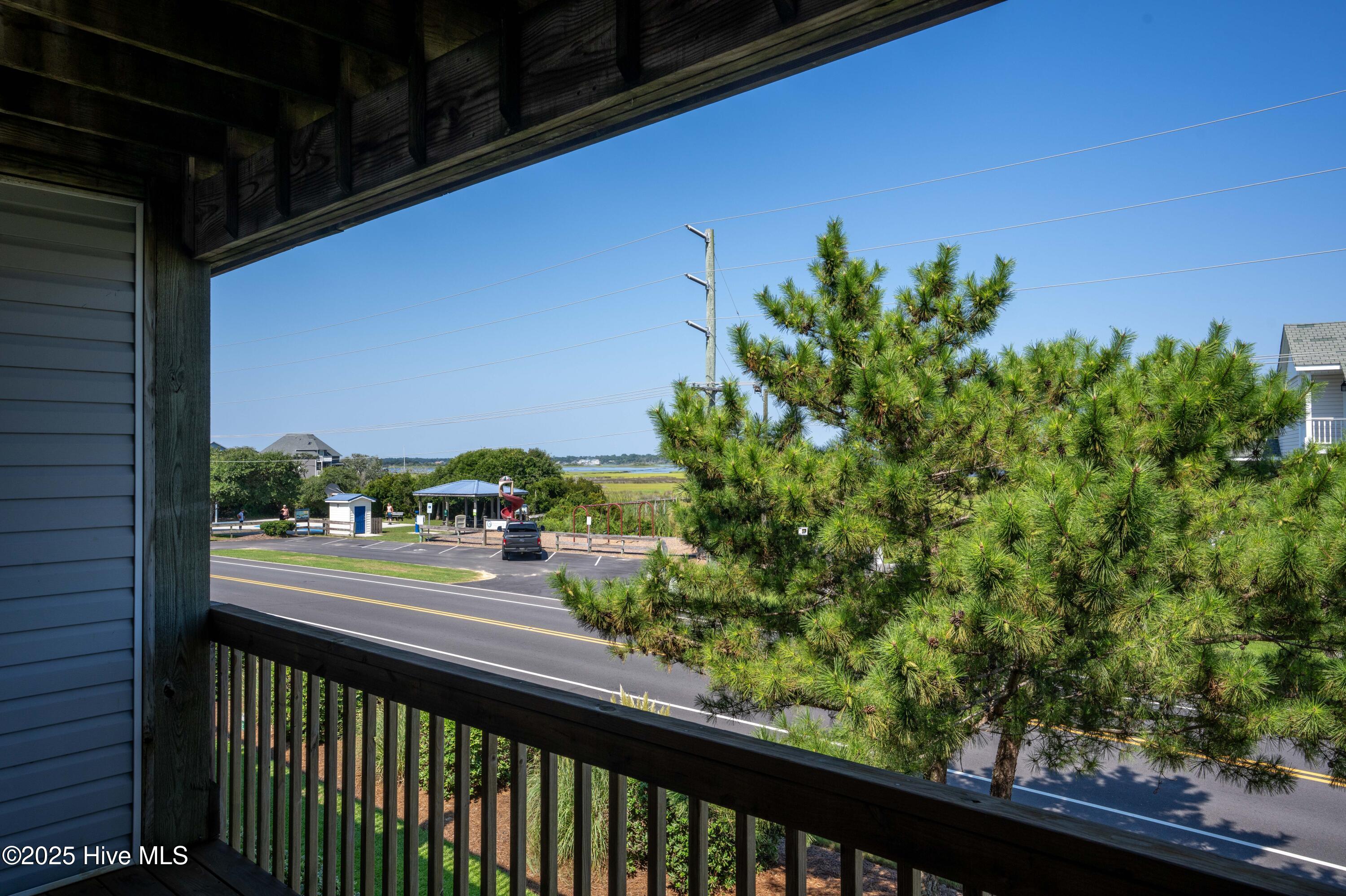 228 Lazy Day Drive, 228