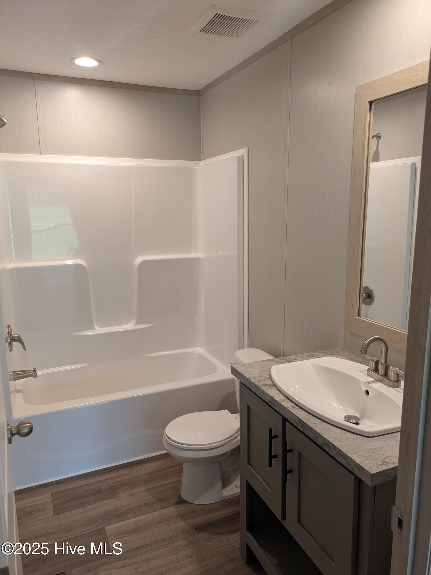 1118 Old Tar Landing Road, Unit B