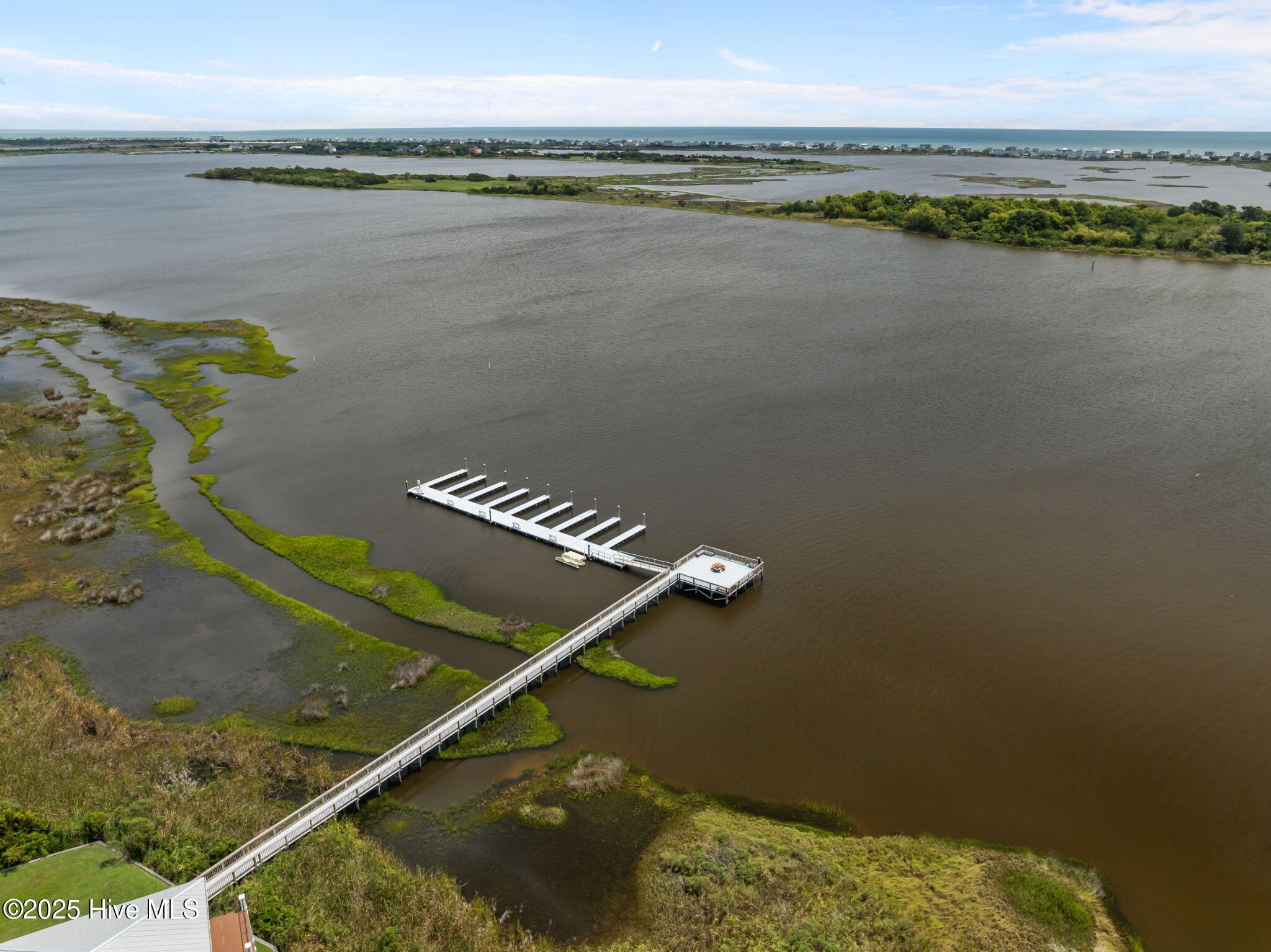 127 Night Heron Trace