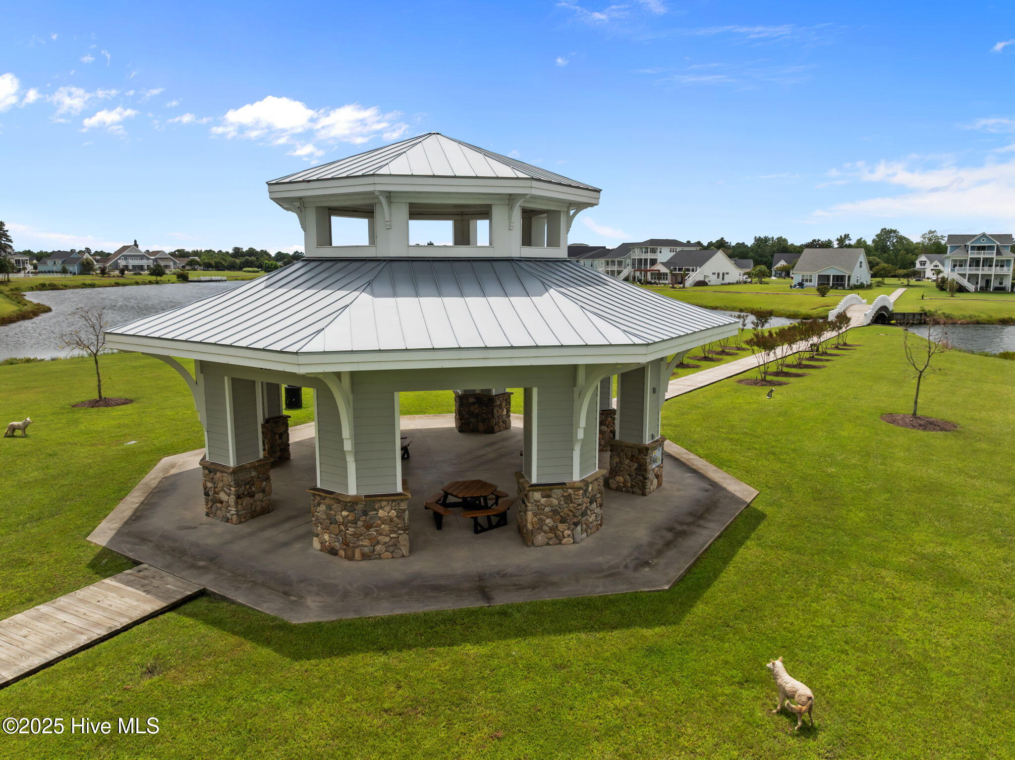 127 Night Heron Trace