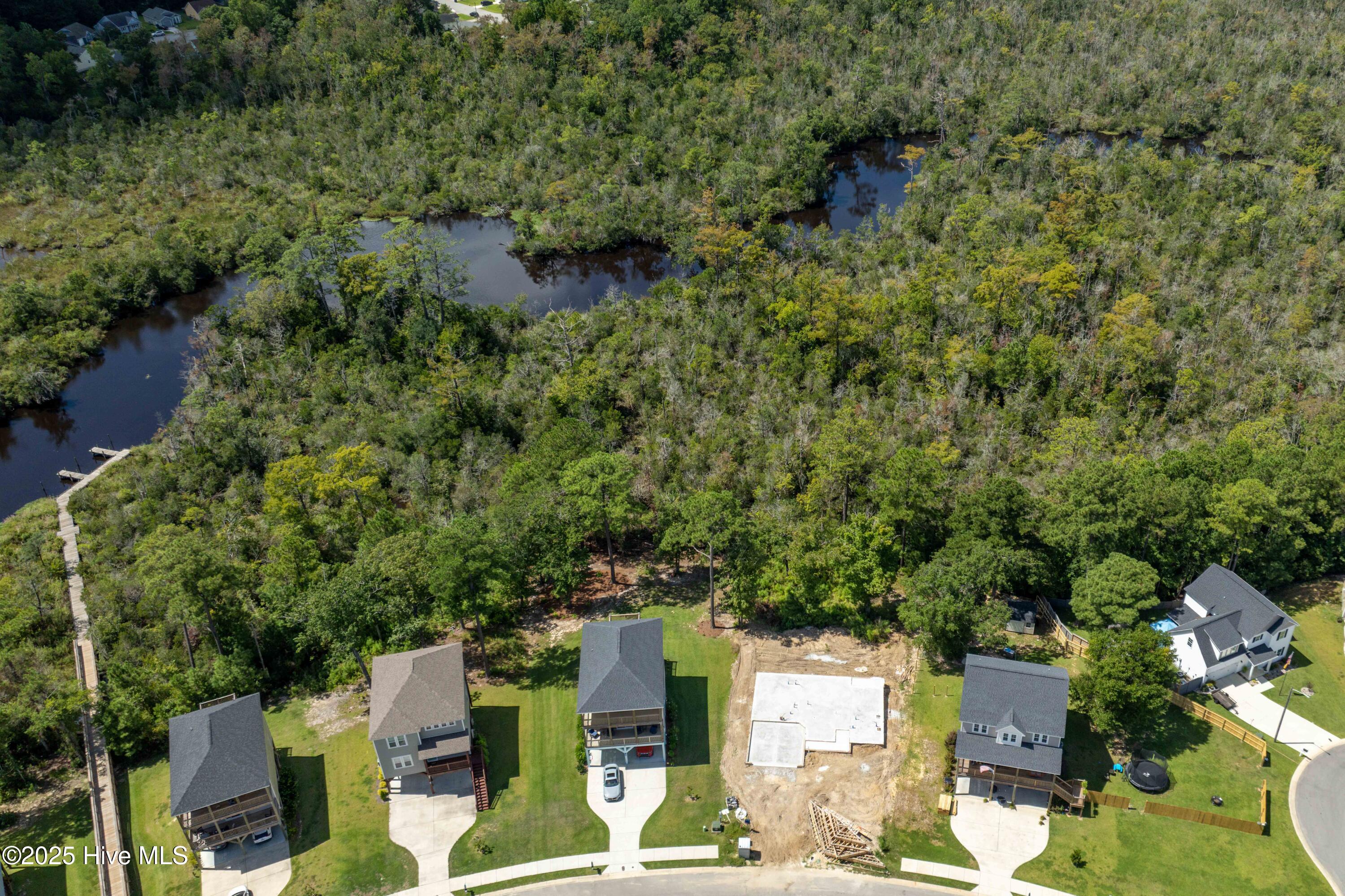 202 Broadleaf Drive