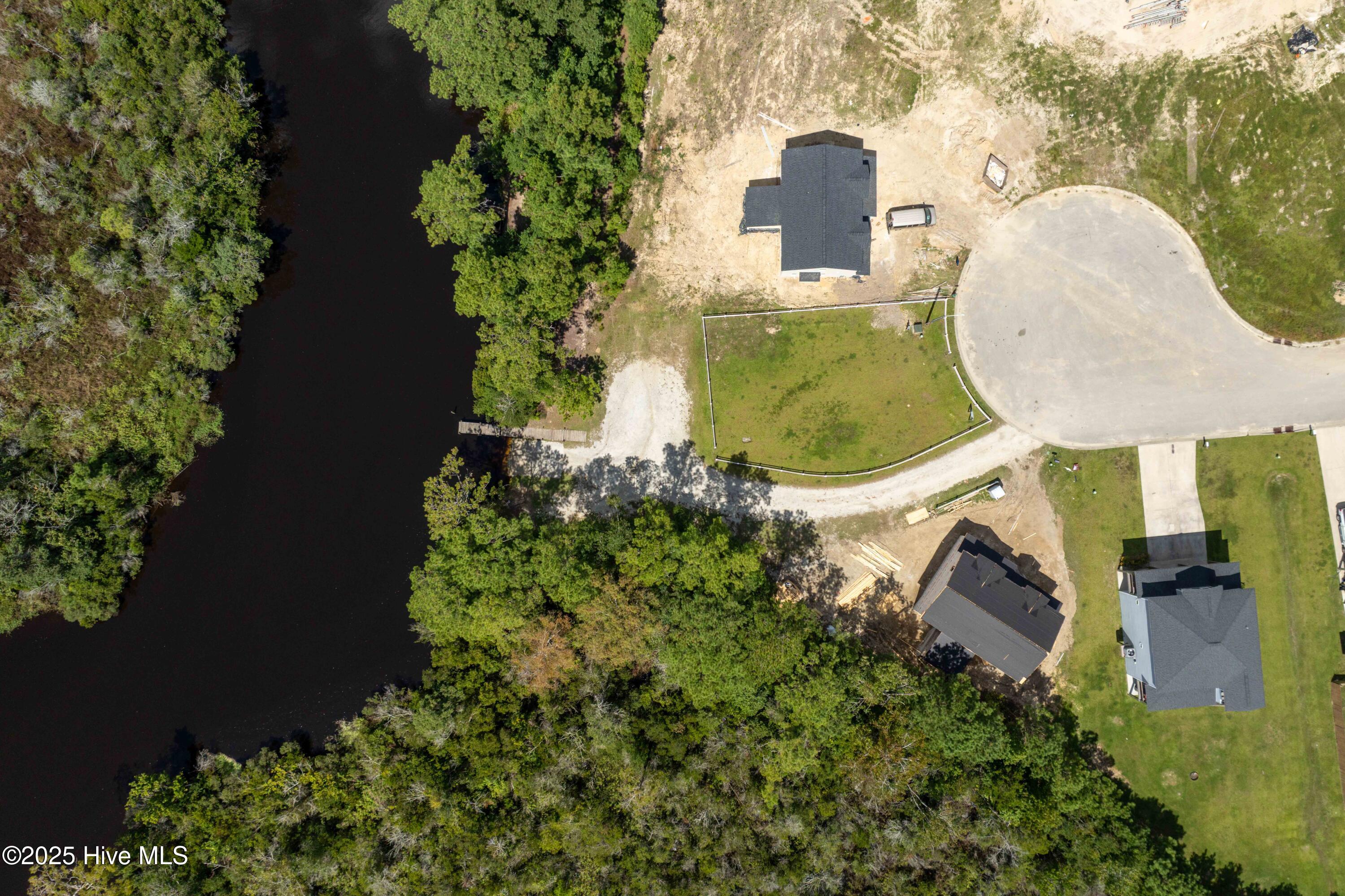 202 Broadleaf Drive
