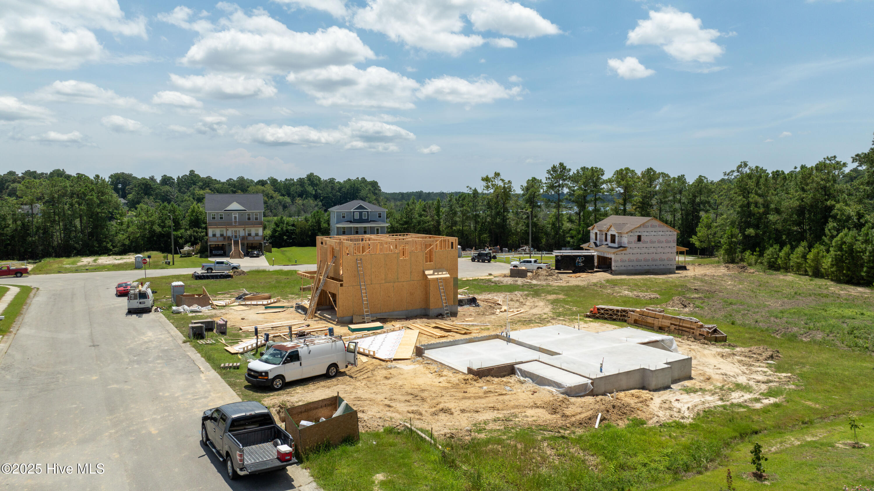 302 Broadleaf Drive