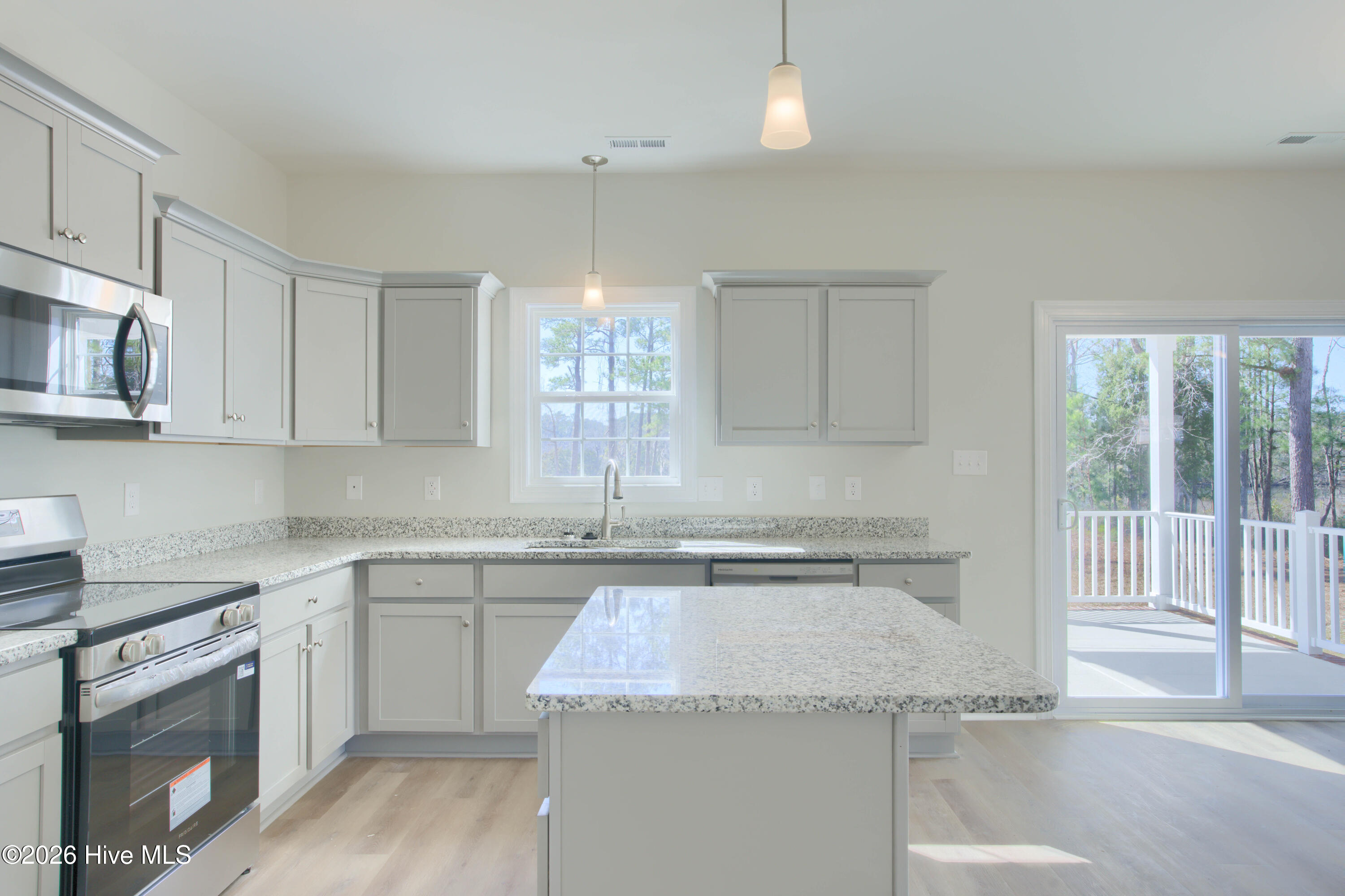 302 Broadleaf Drive