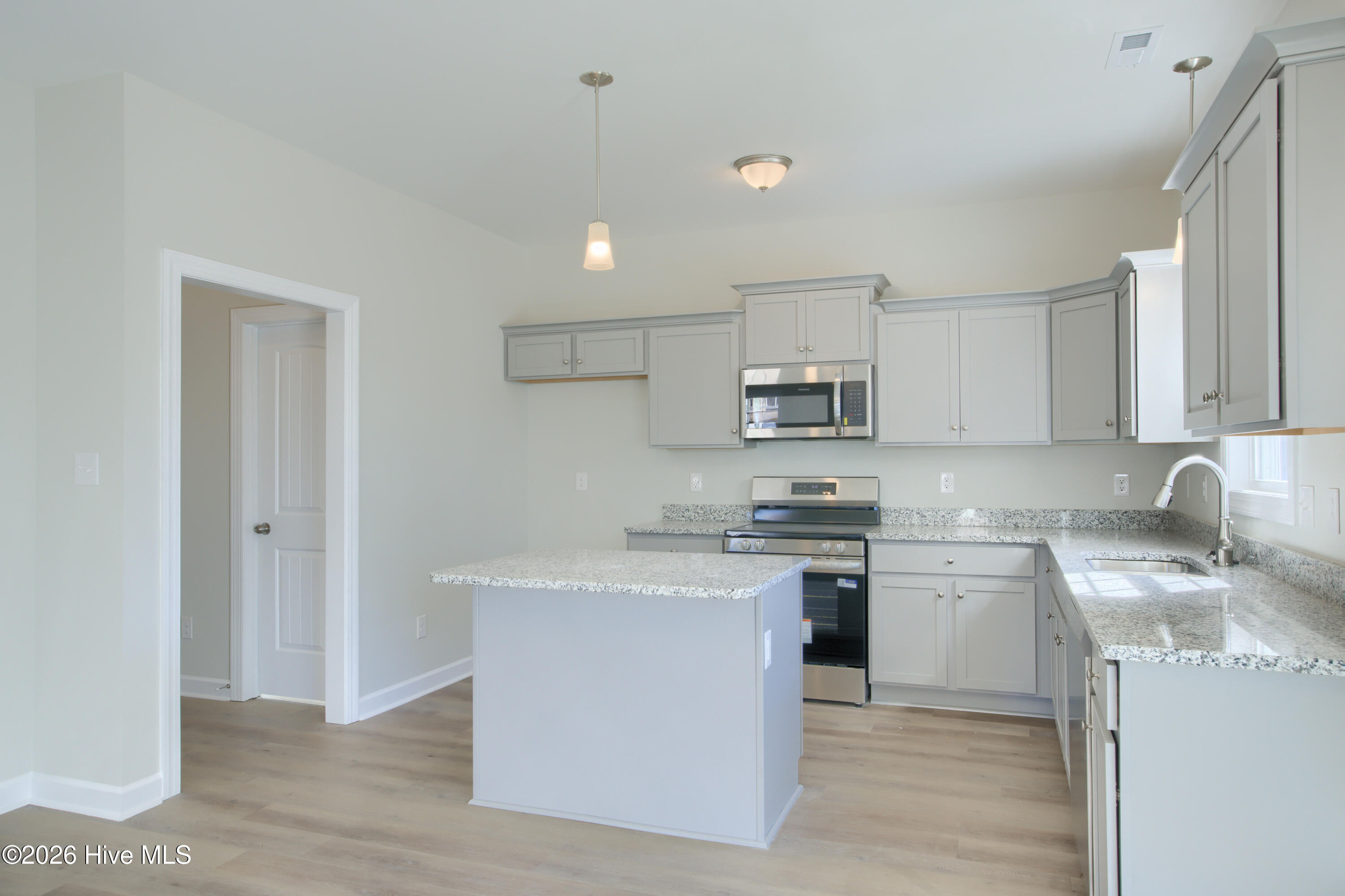 302 Broadleaf Drive
