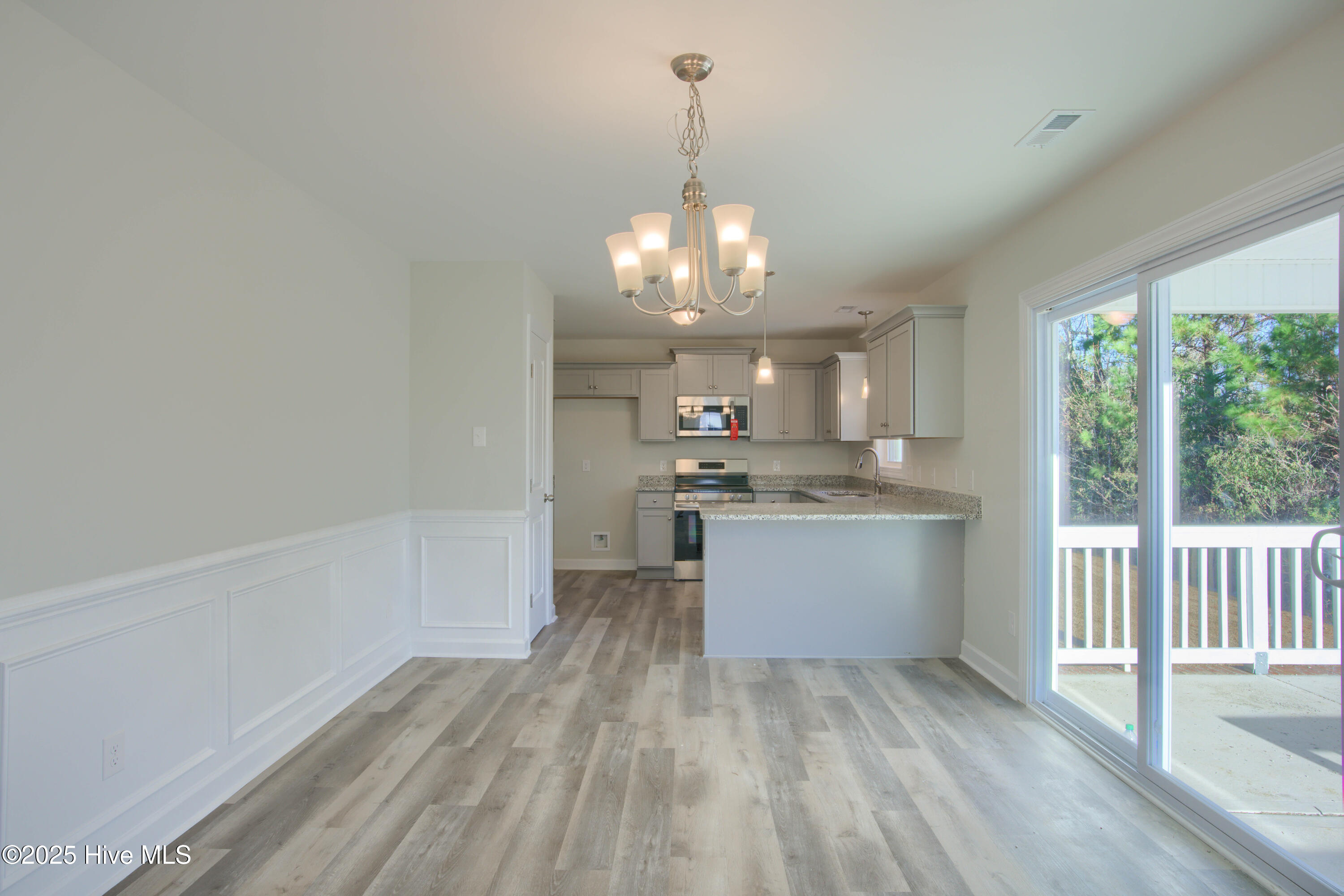 713 Jasmine Lane