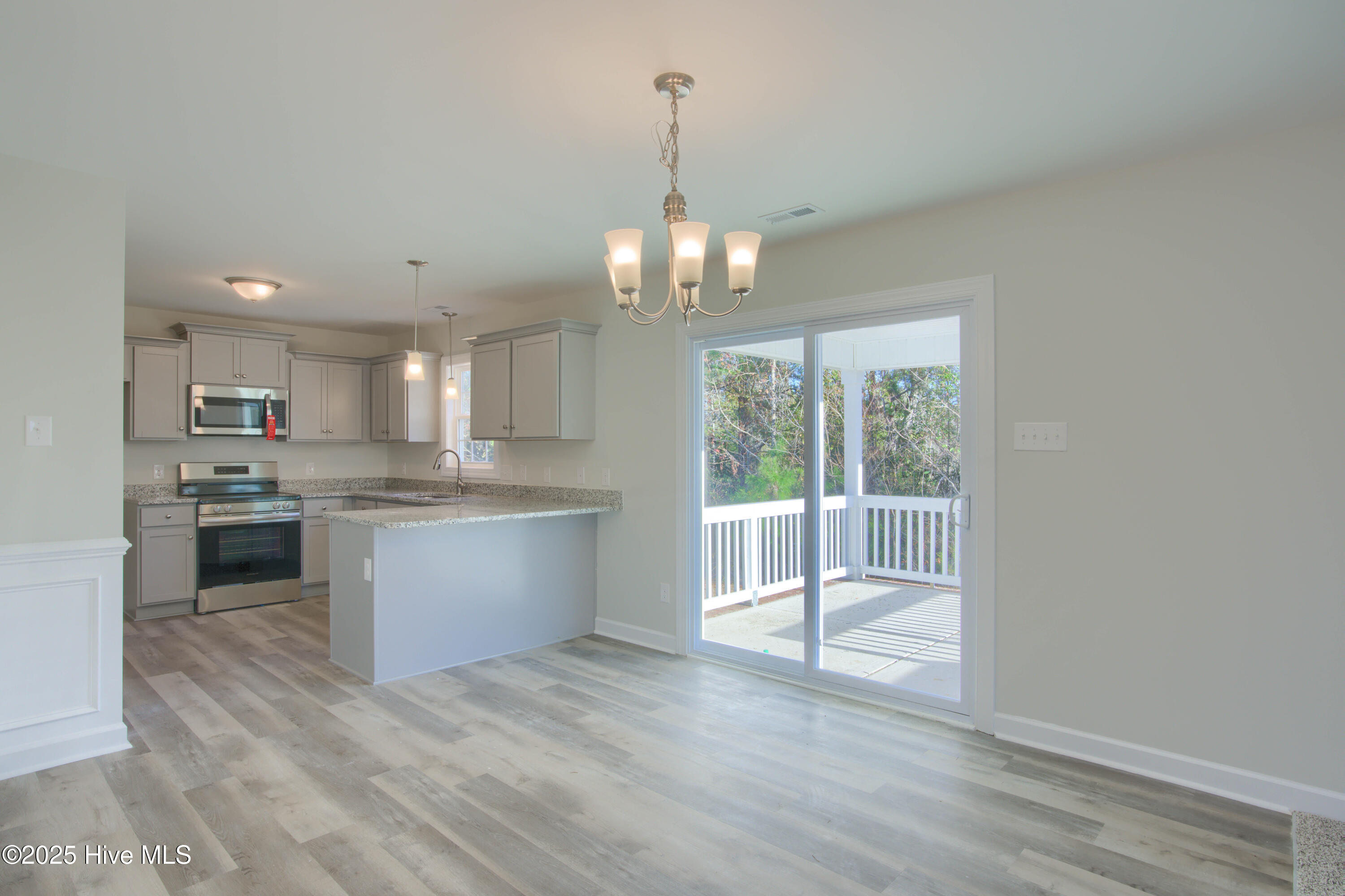 713 Jasmine Lane
