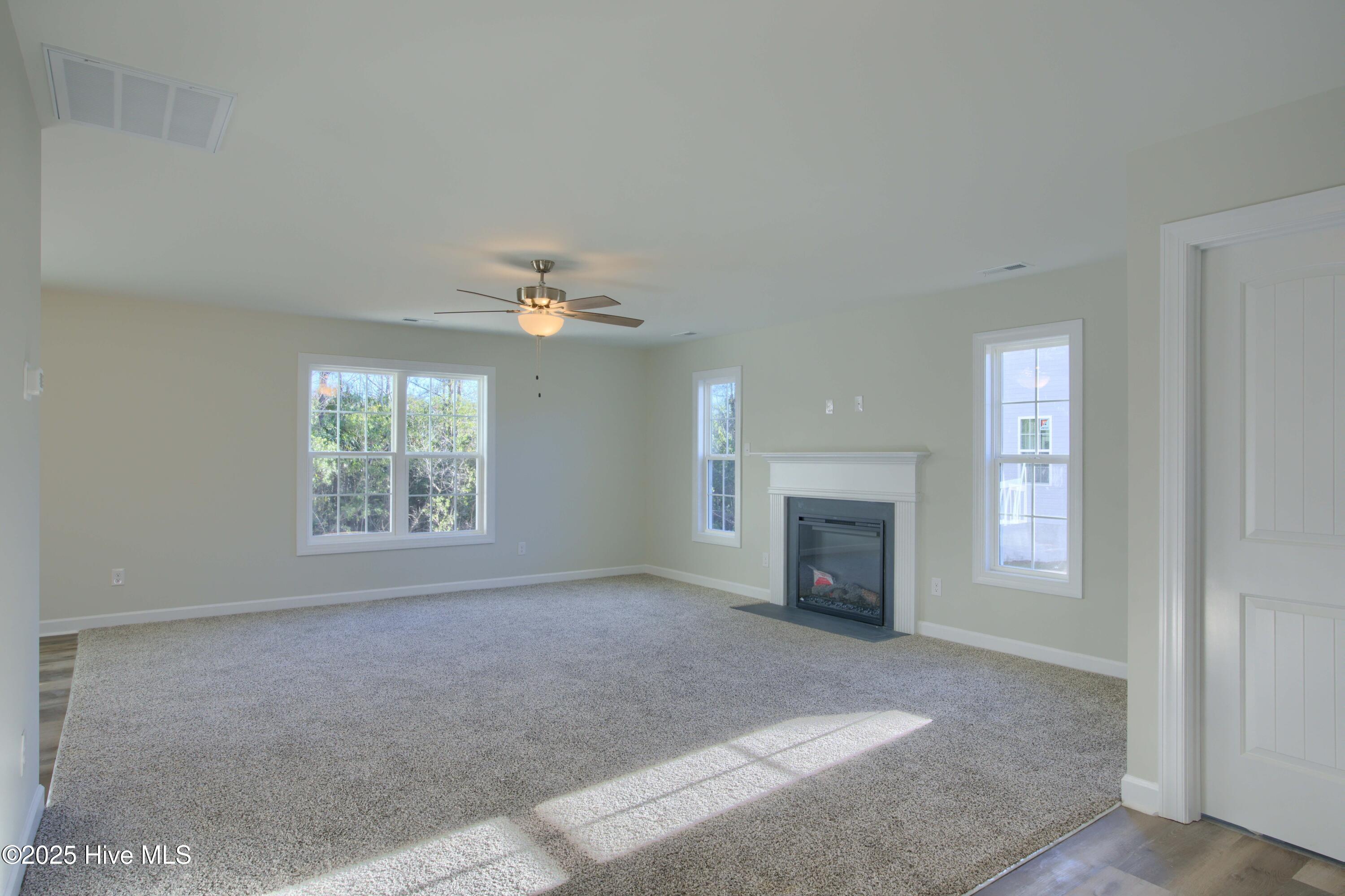 713 Jasmine Lane