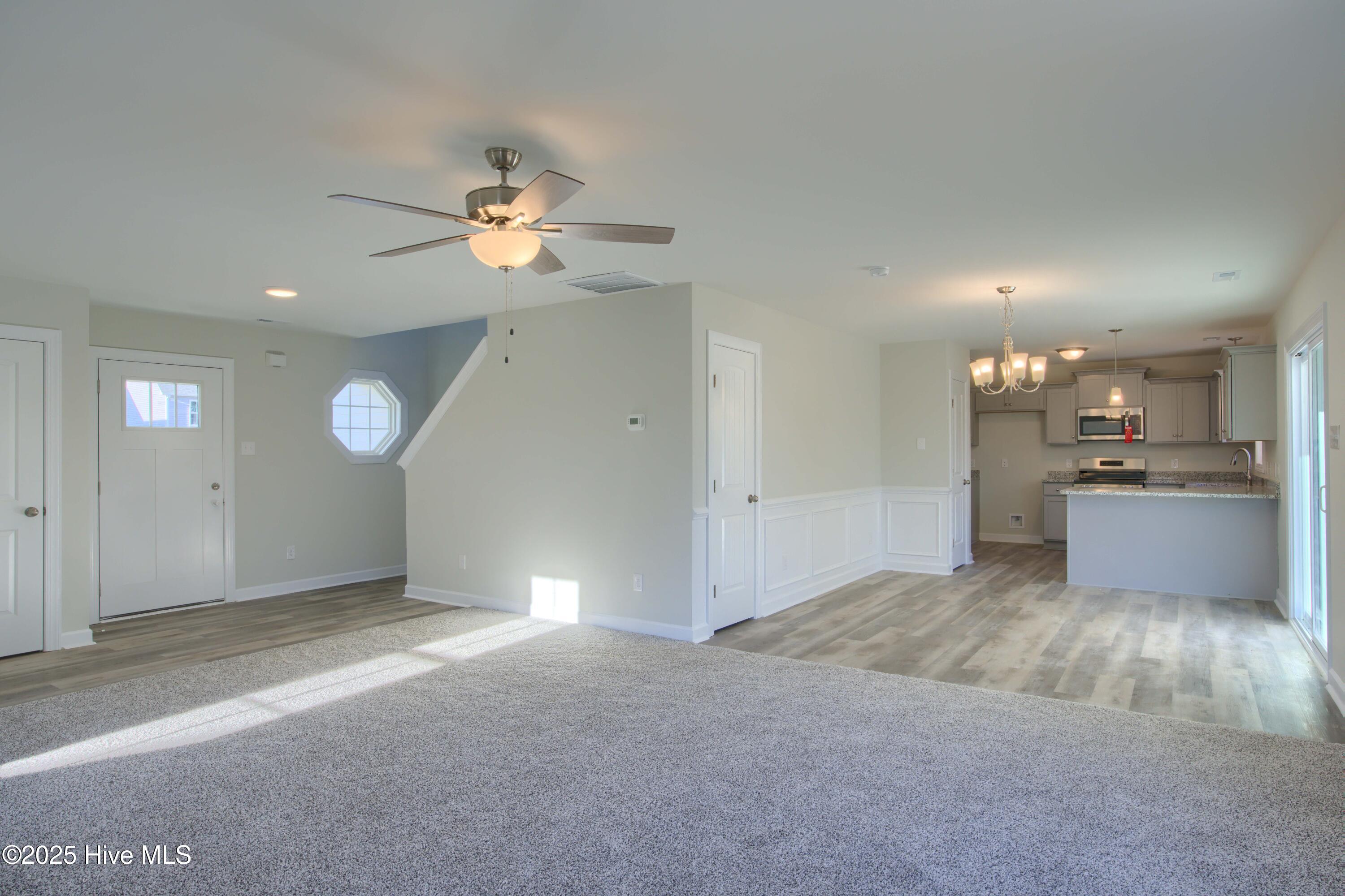 713 Jasmine Lane