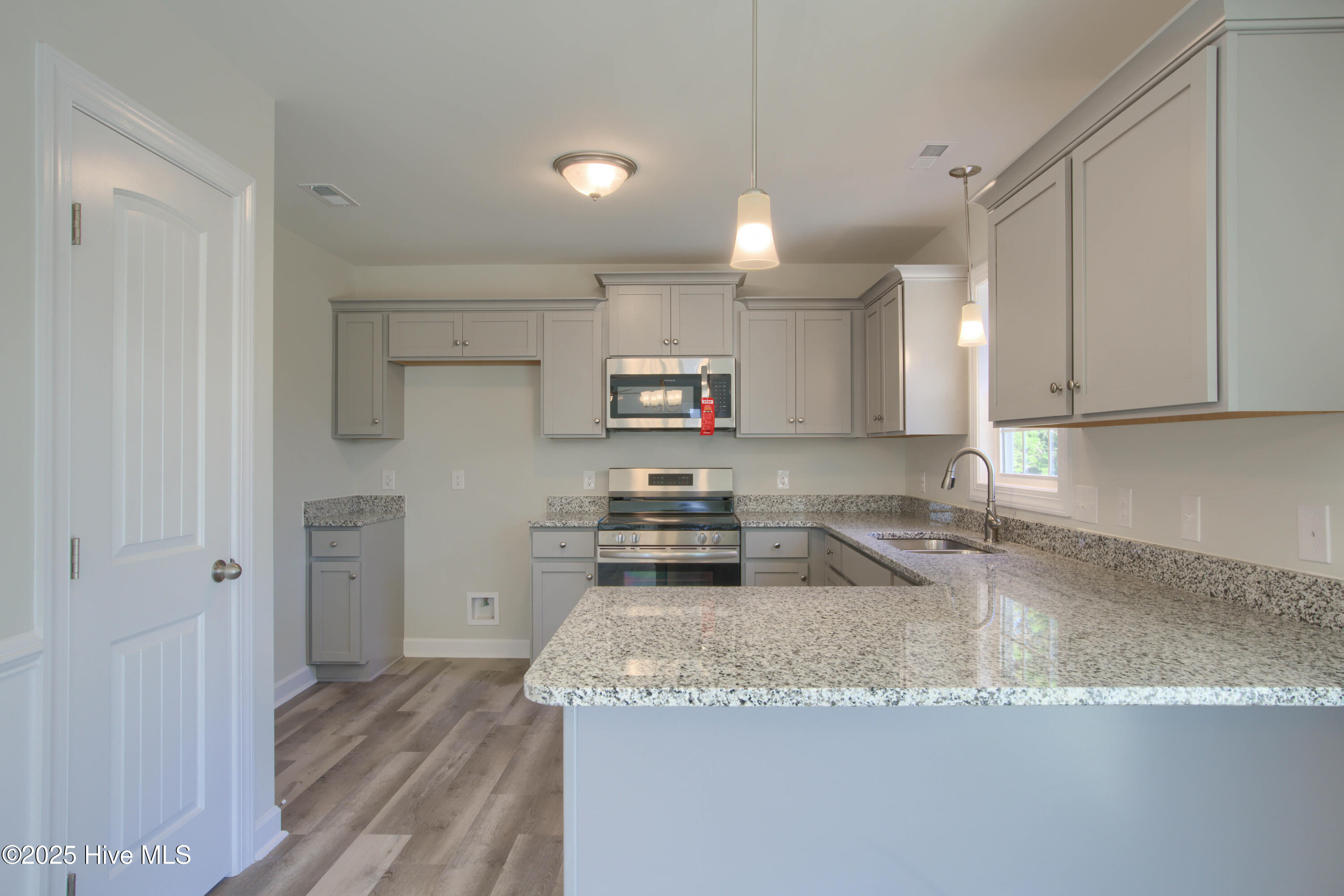 713 Jasmine Lane