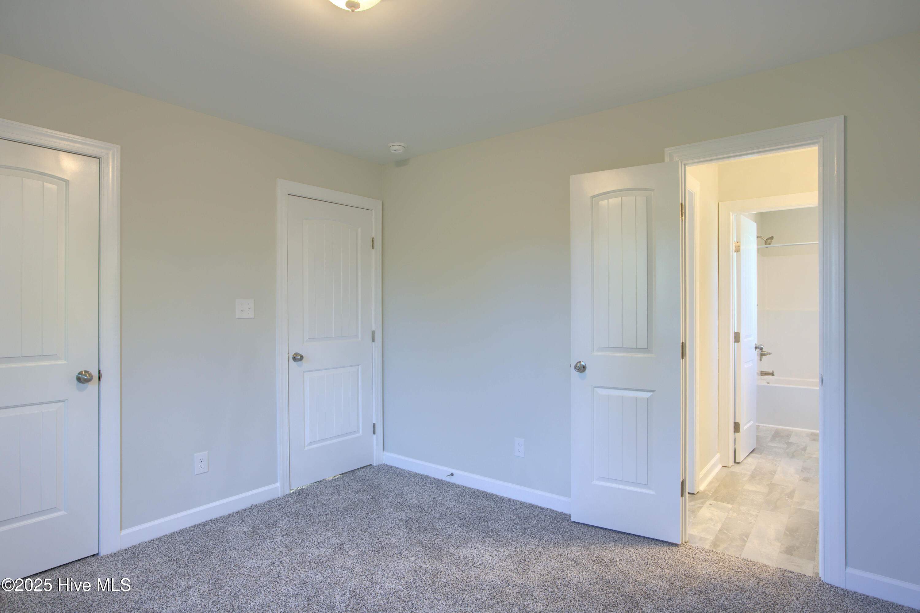 713 Jasmine Lane