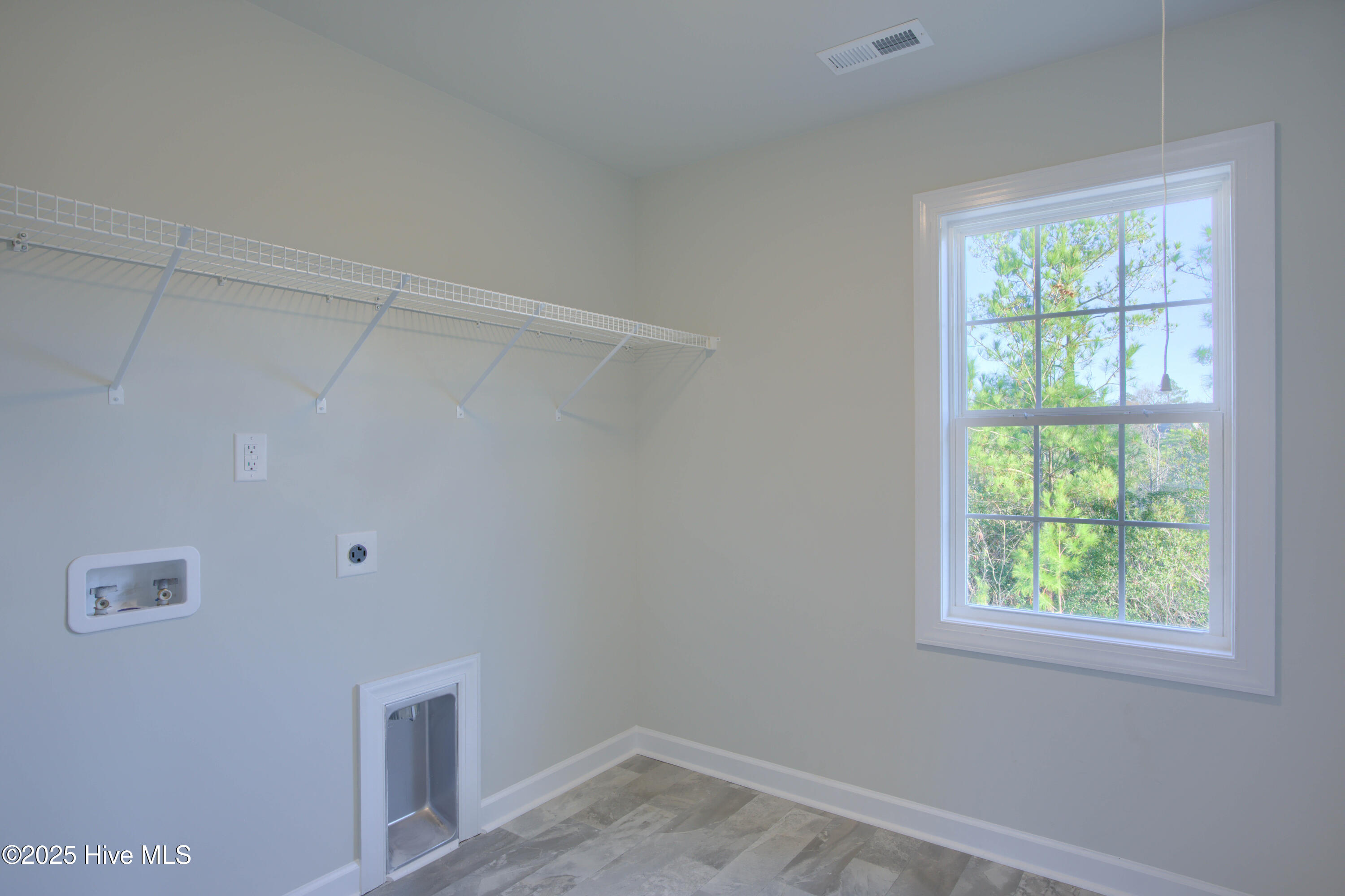 713 Jasmine Lane