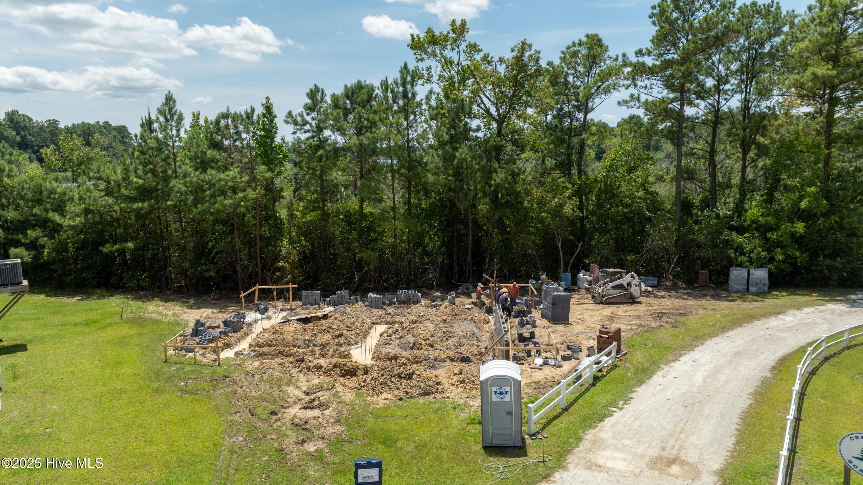 304 Broadleaf Drive