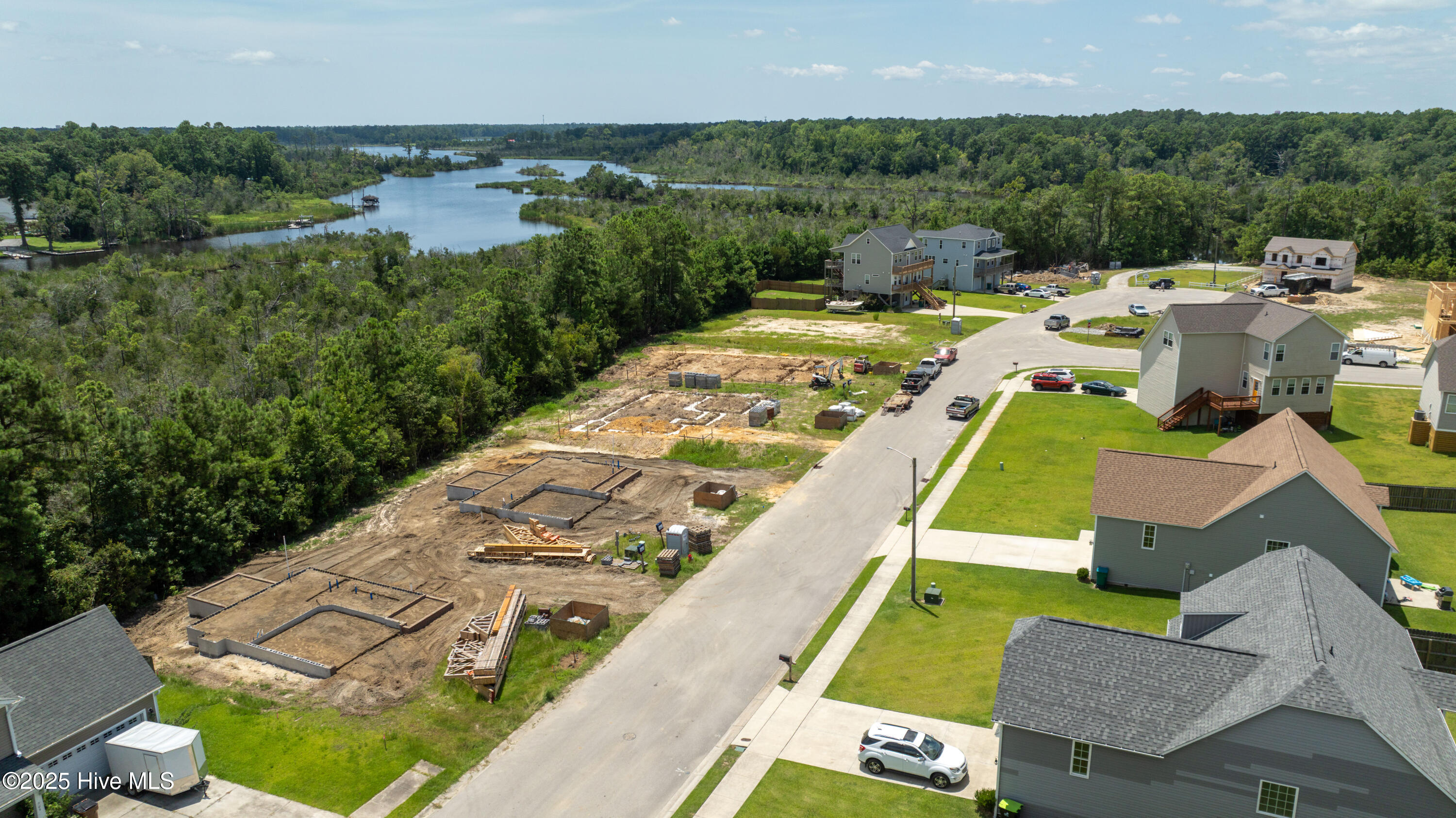 304 Broadleaf Drive