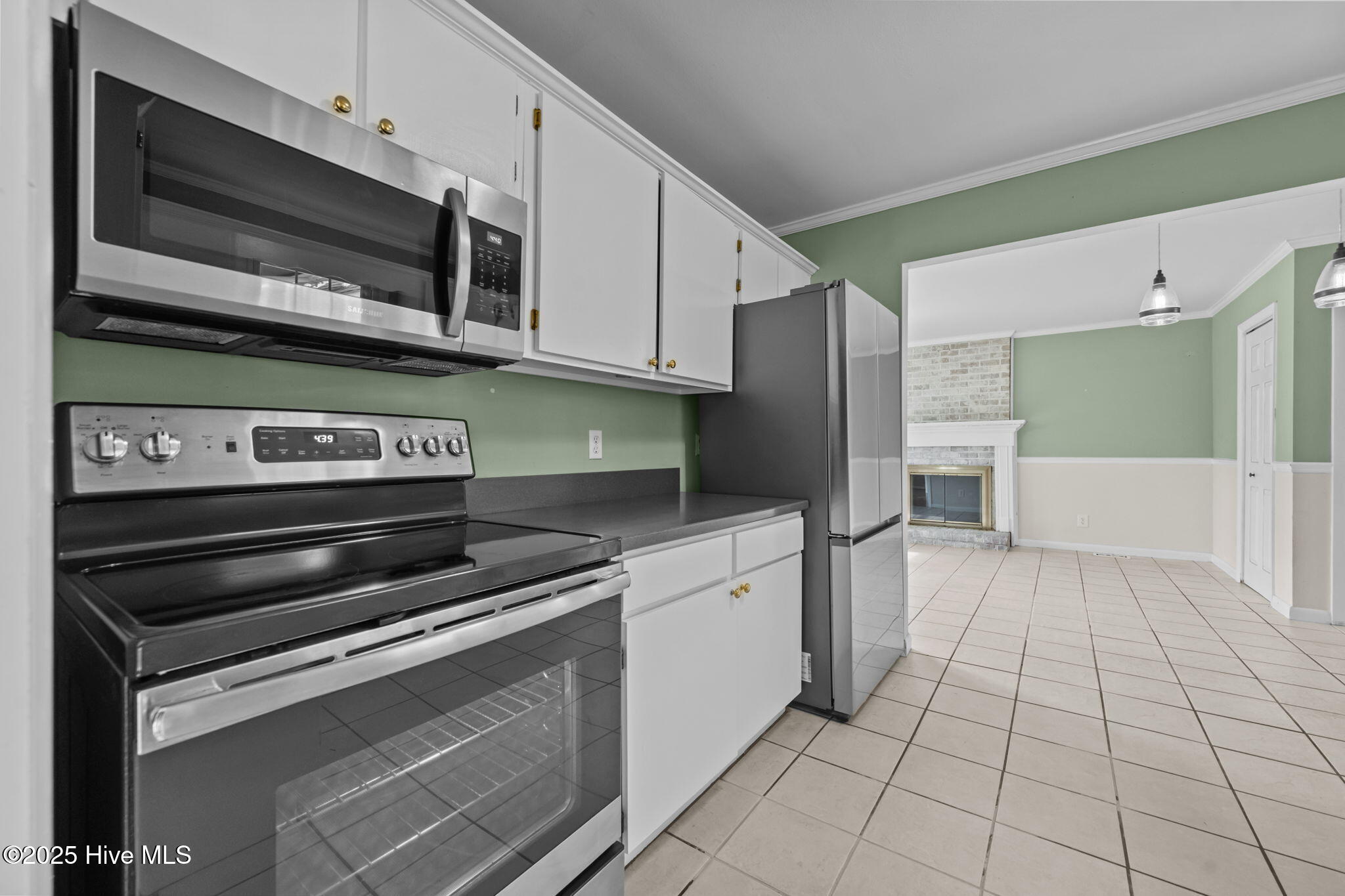 718 Gardenview Drive