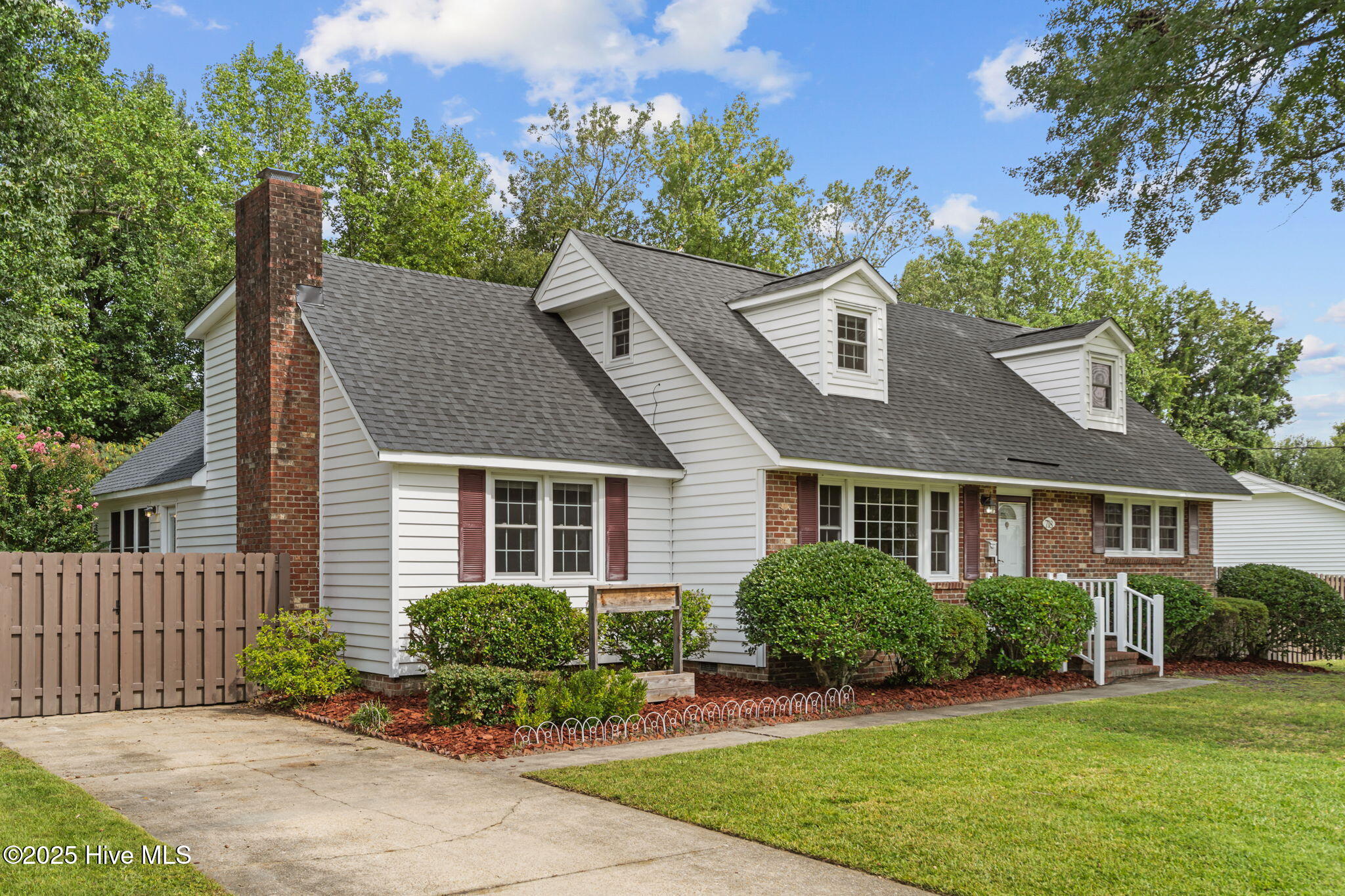 718 Gardenview Drive