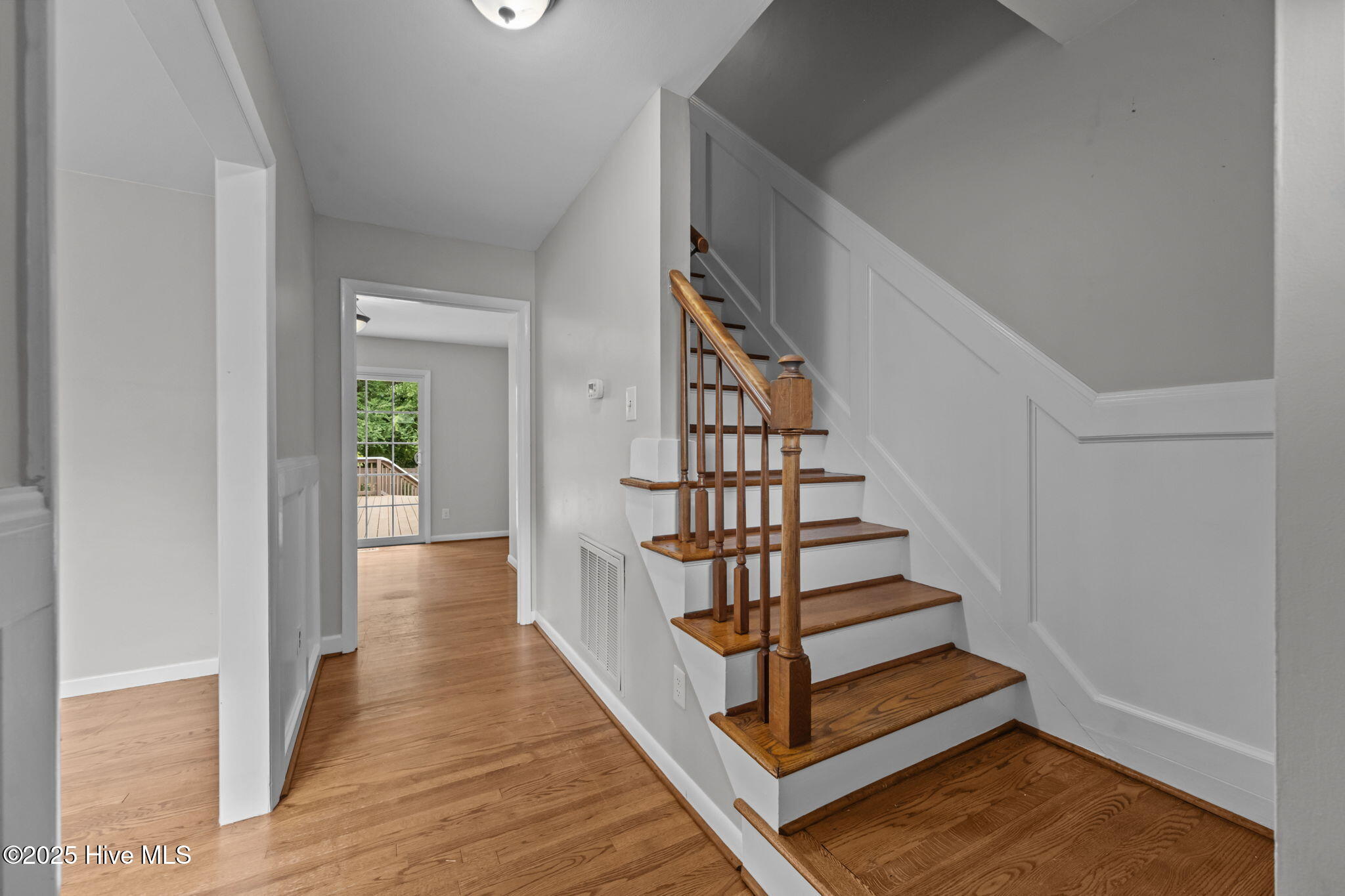 718 Gardenview Drive