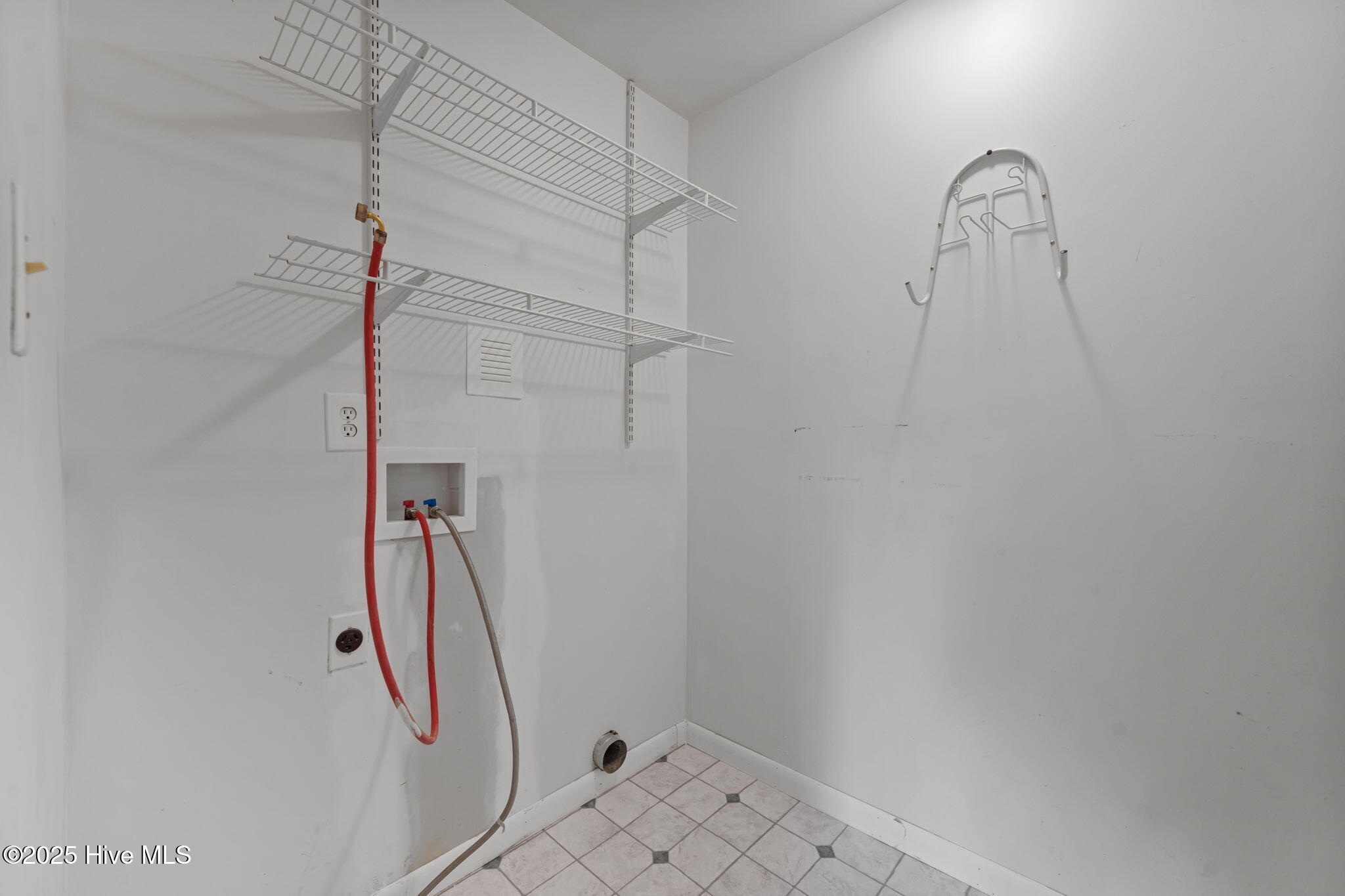 718 Gardenview Drive