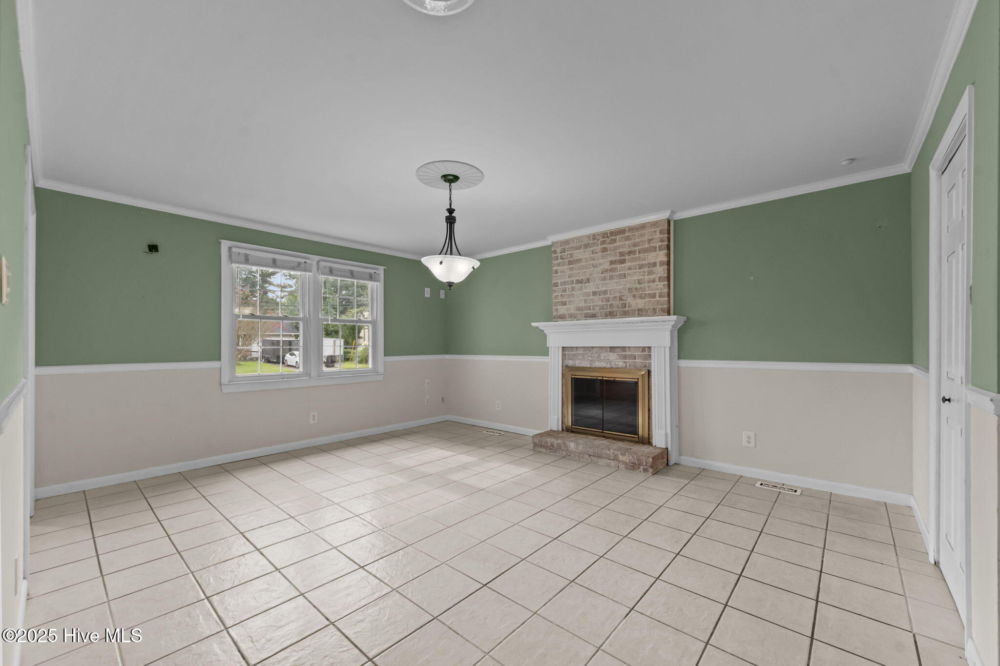 718 Gardenview Drive