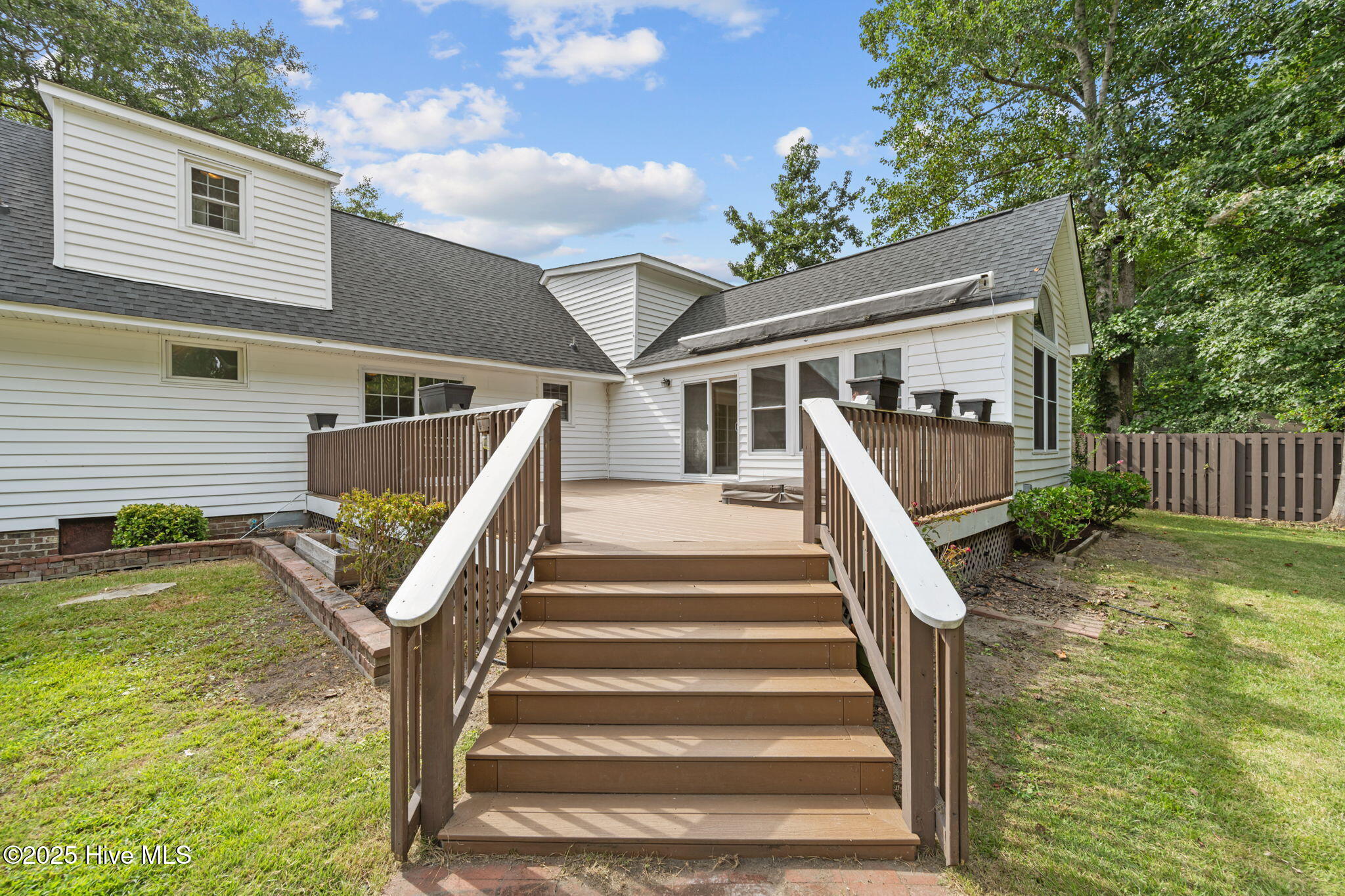 718 Gardenview Drive