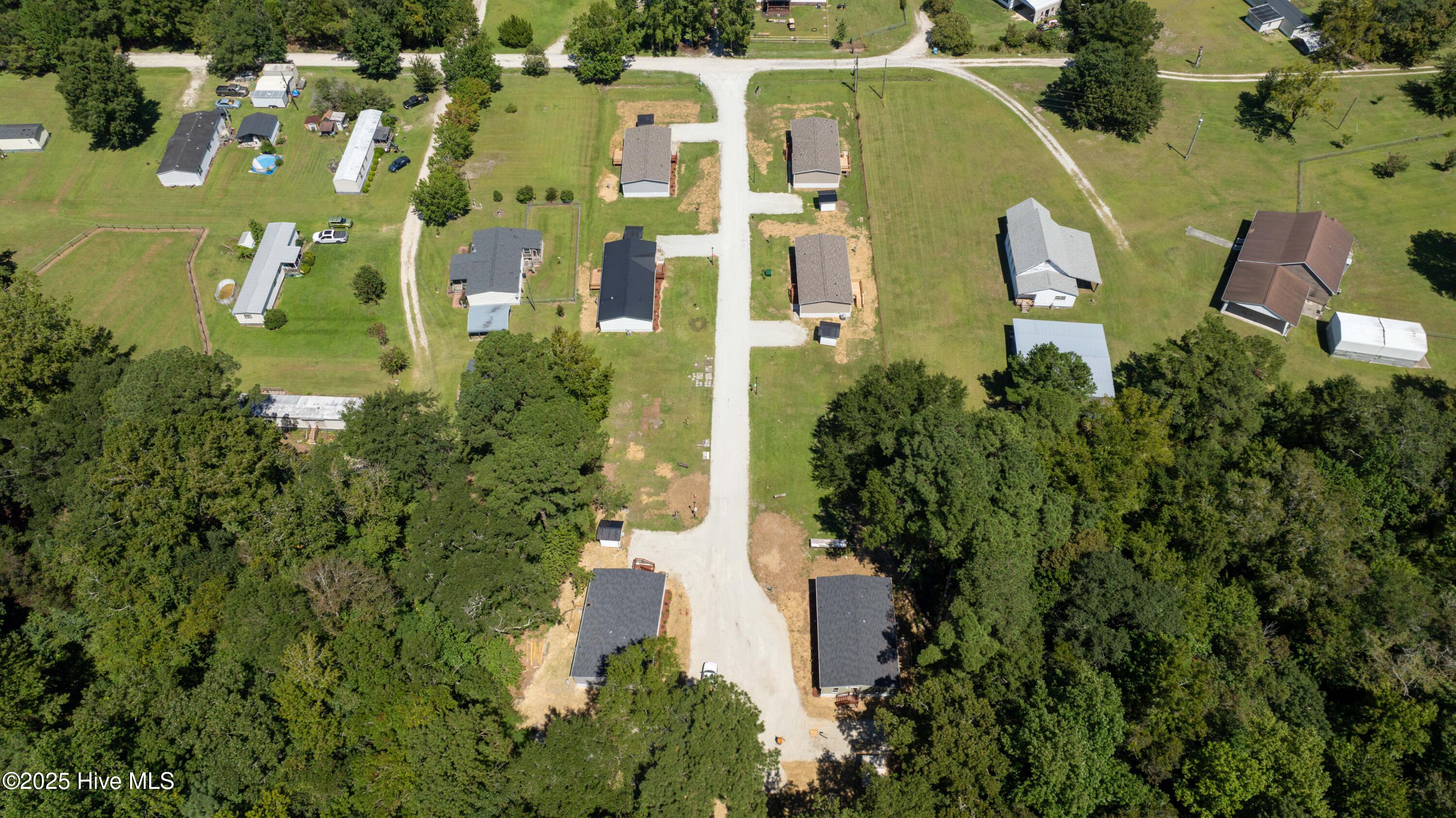 1118 E Old Tar Landing Road