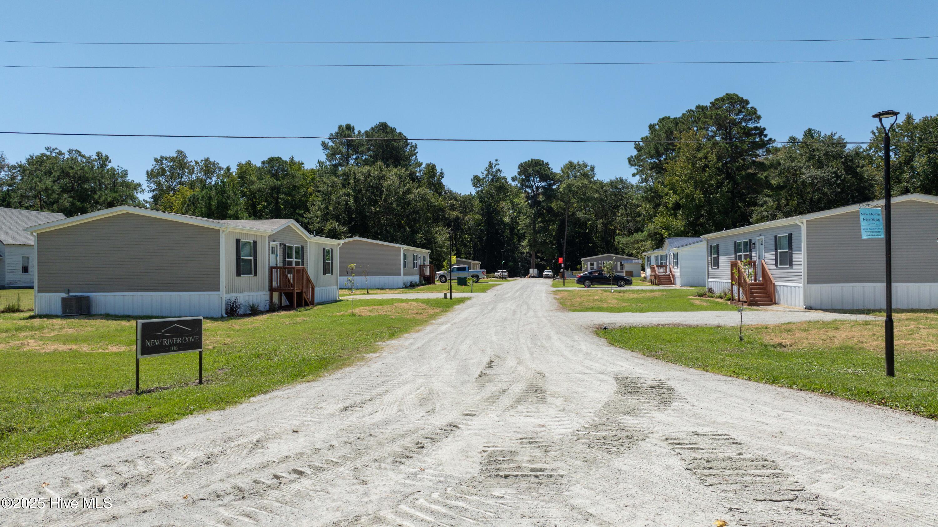 1118 E Old Tar Landing Road