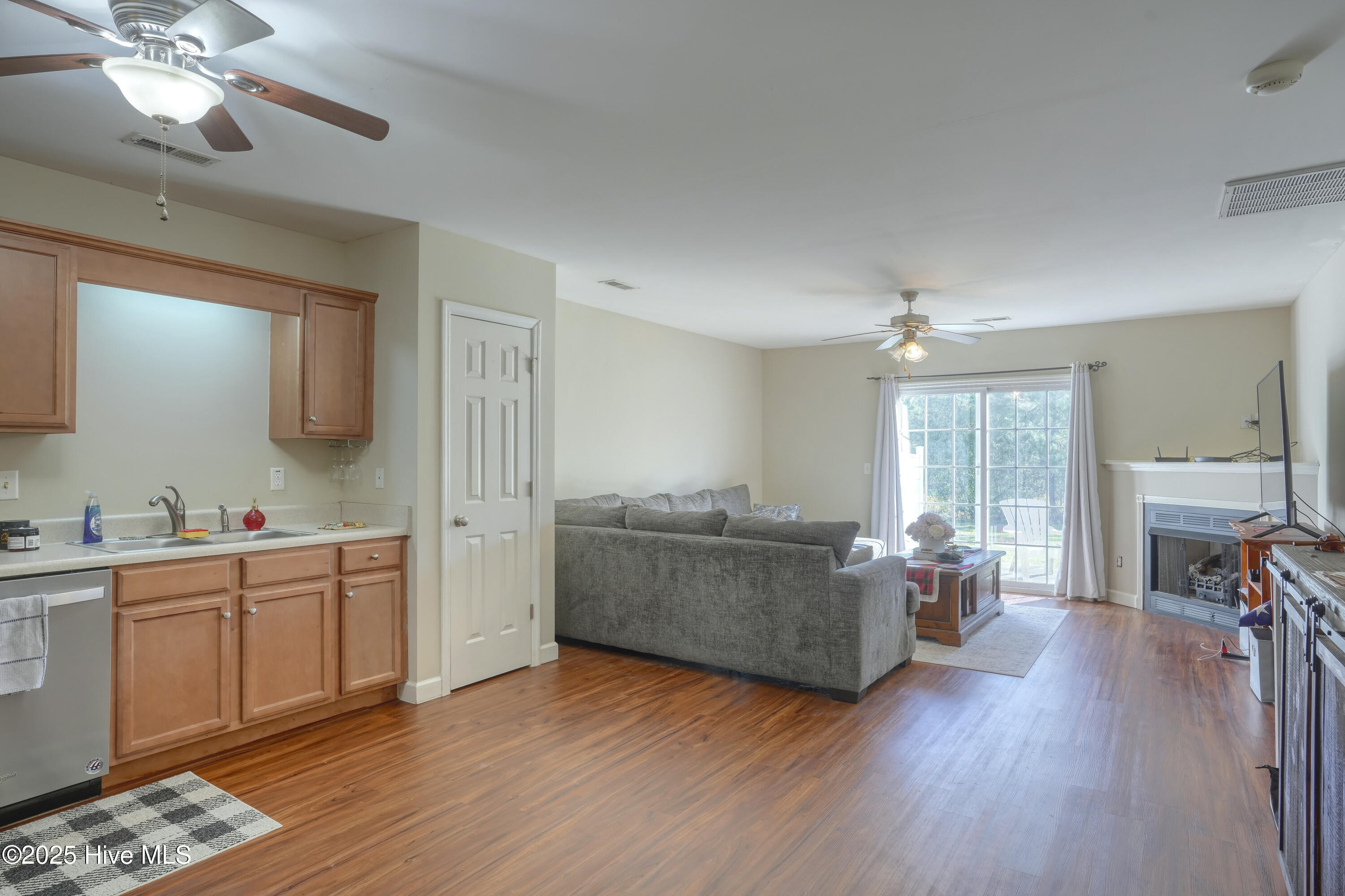 193 Pine Hollow Road