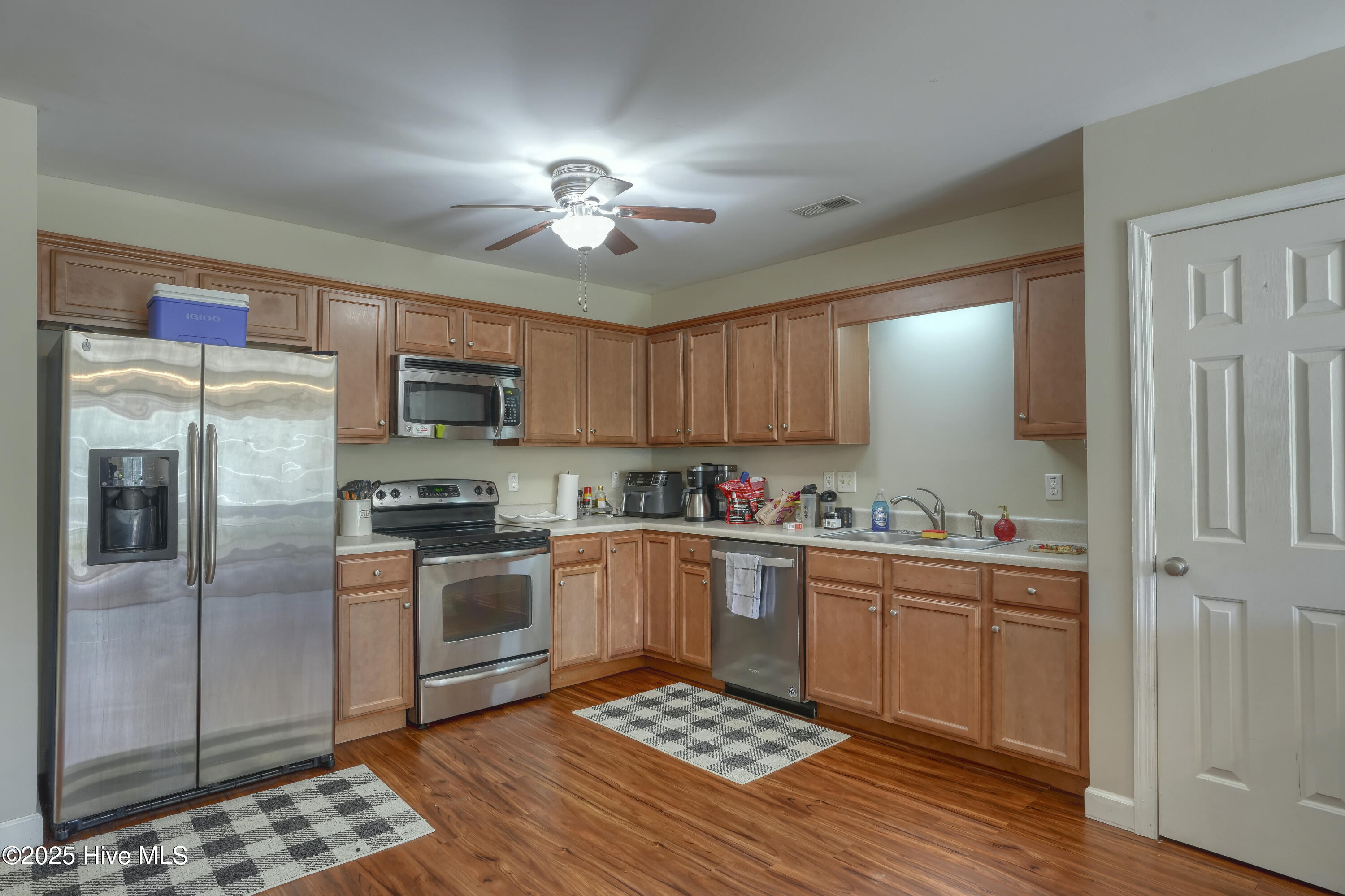 193 Pine Hollow Road