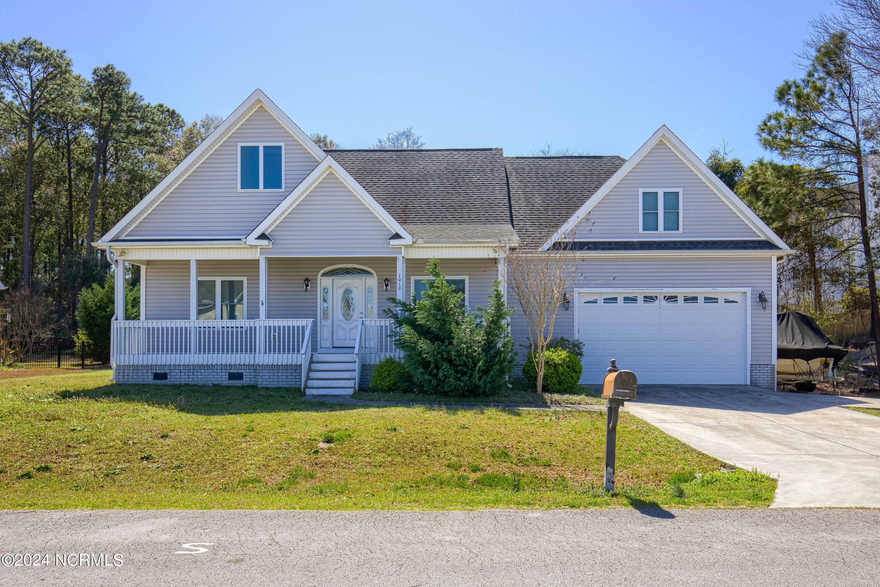 1016 Meridian Drive