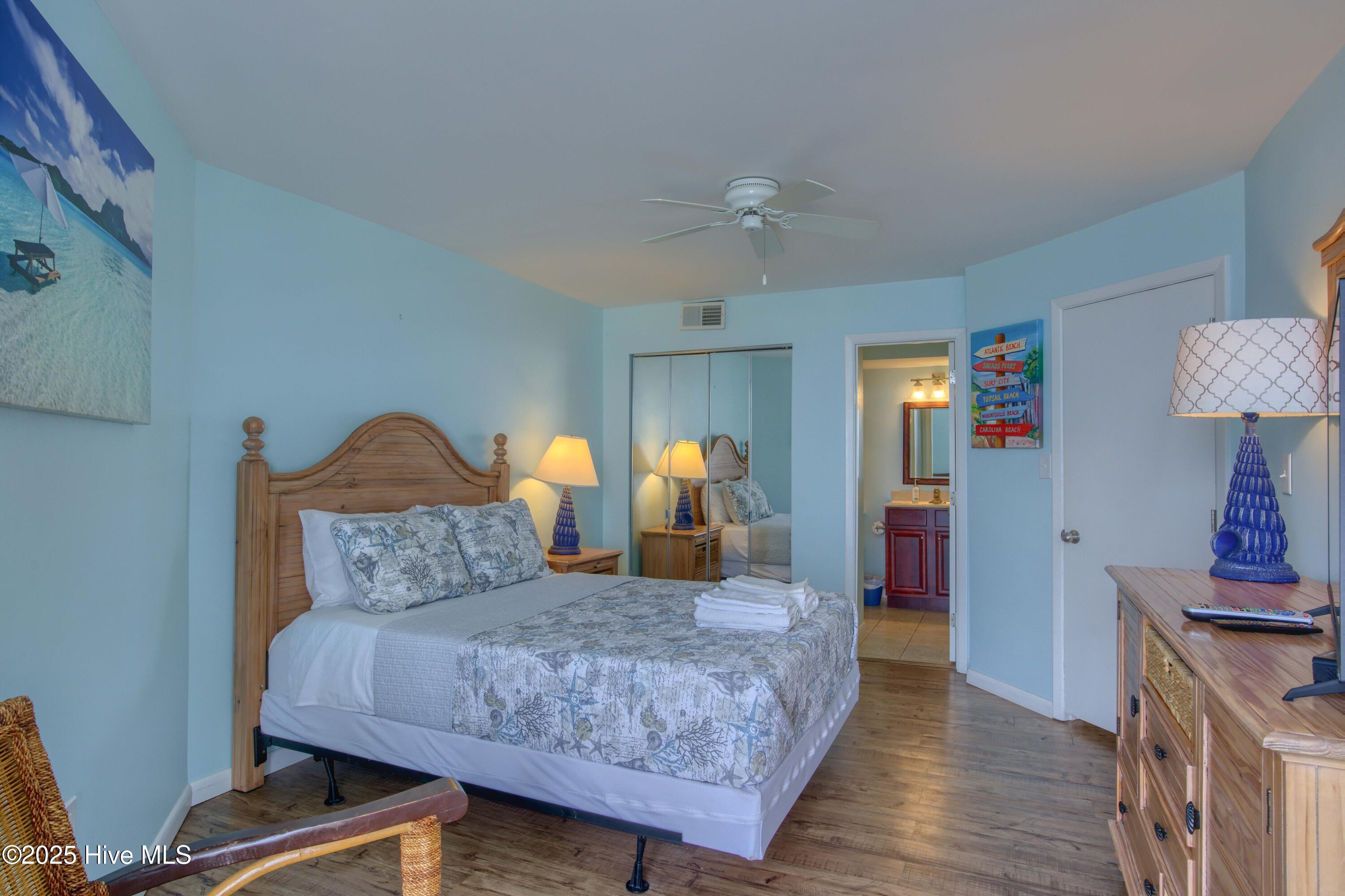 2000 New River Inlet Road, 3510