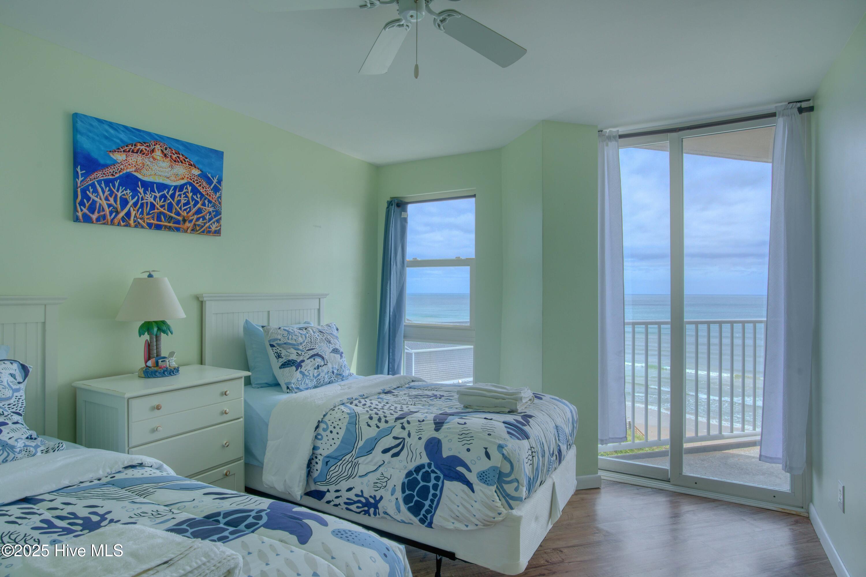 2000 New River Inlet Road, 3510