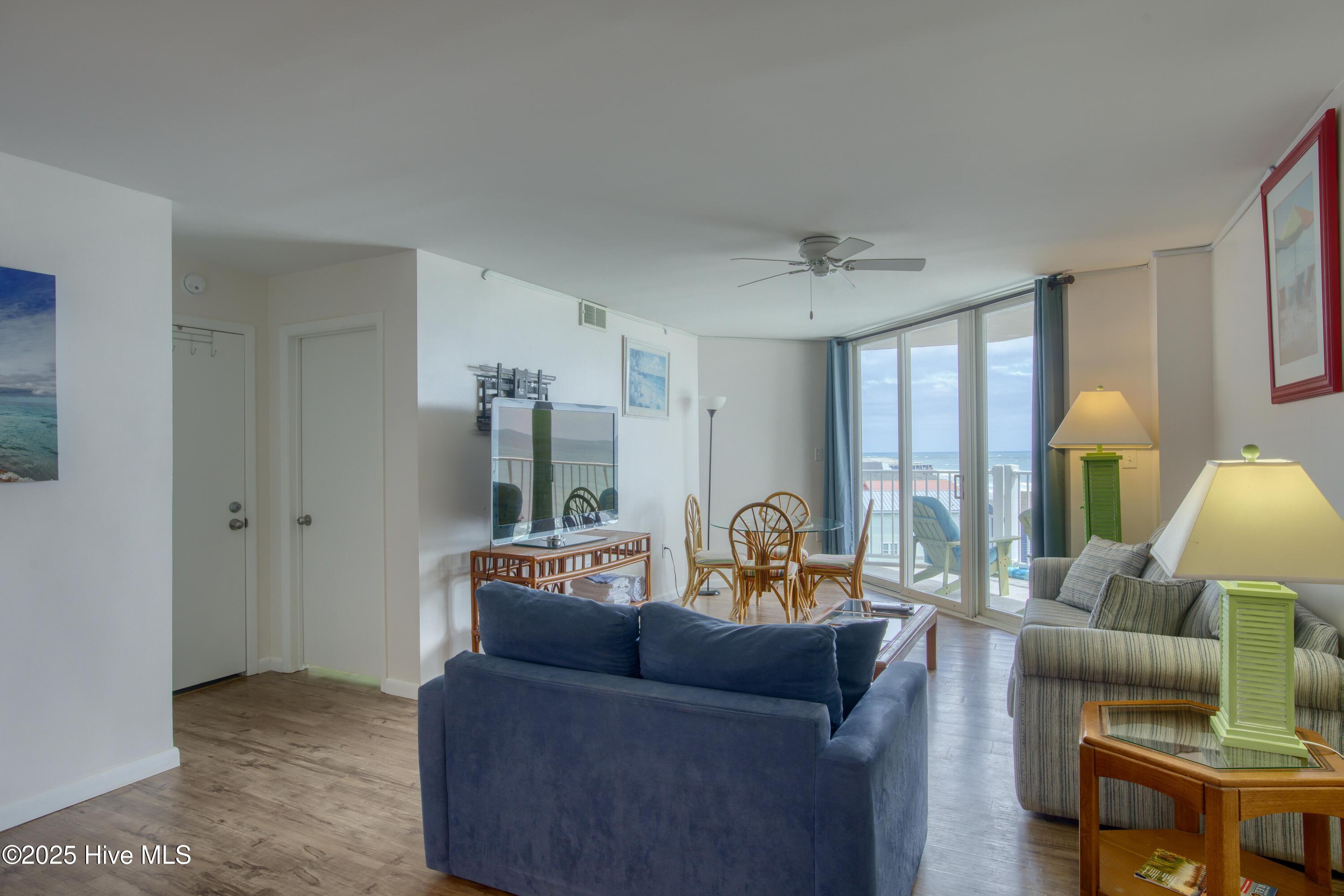 2000 New River Inlet Road, 3510