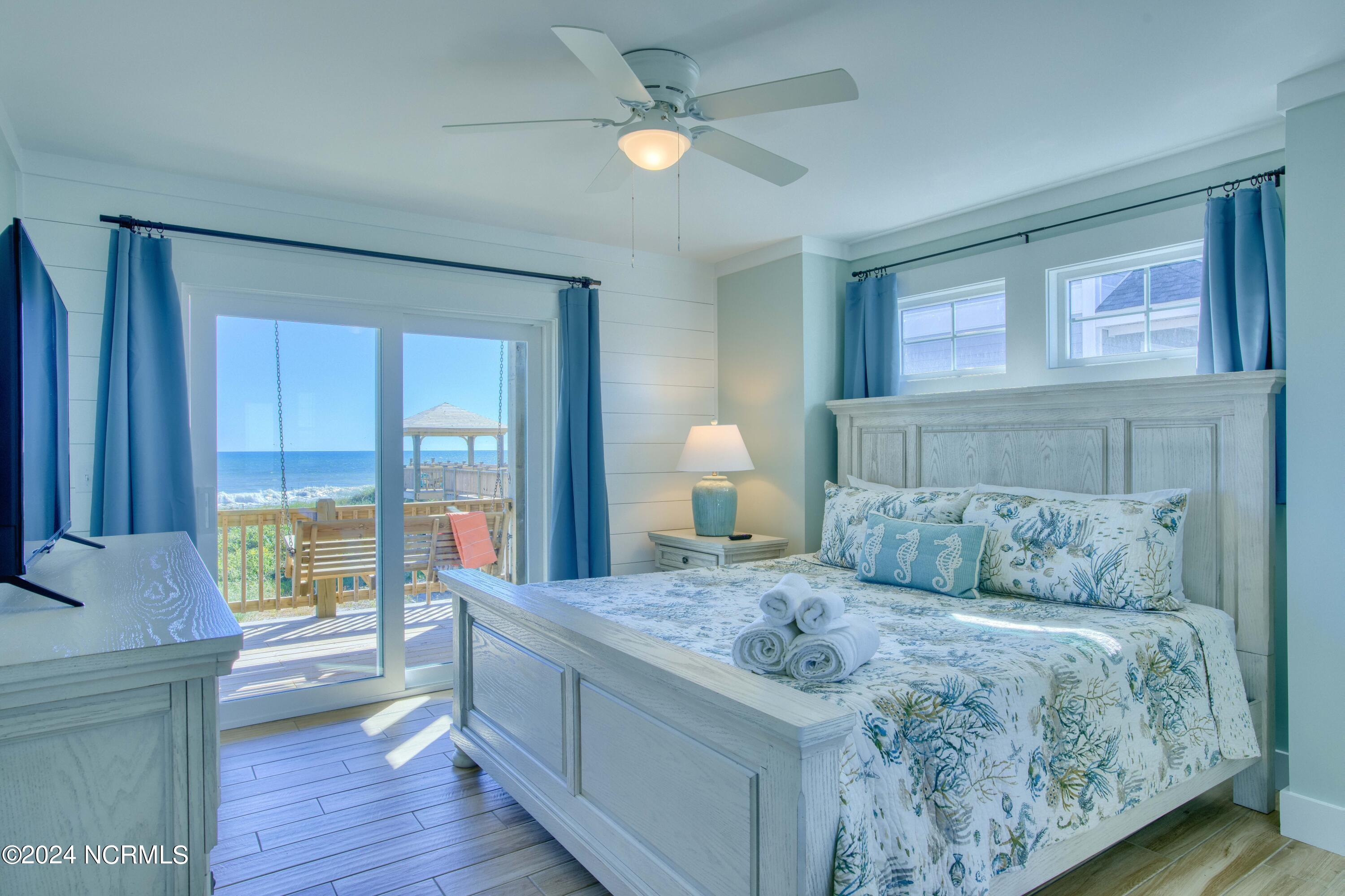 1016 New River Inlet Road