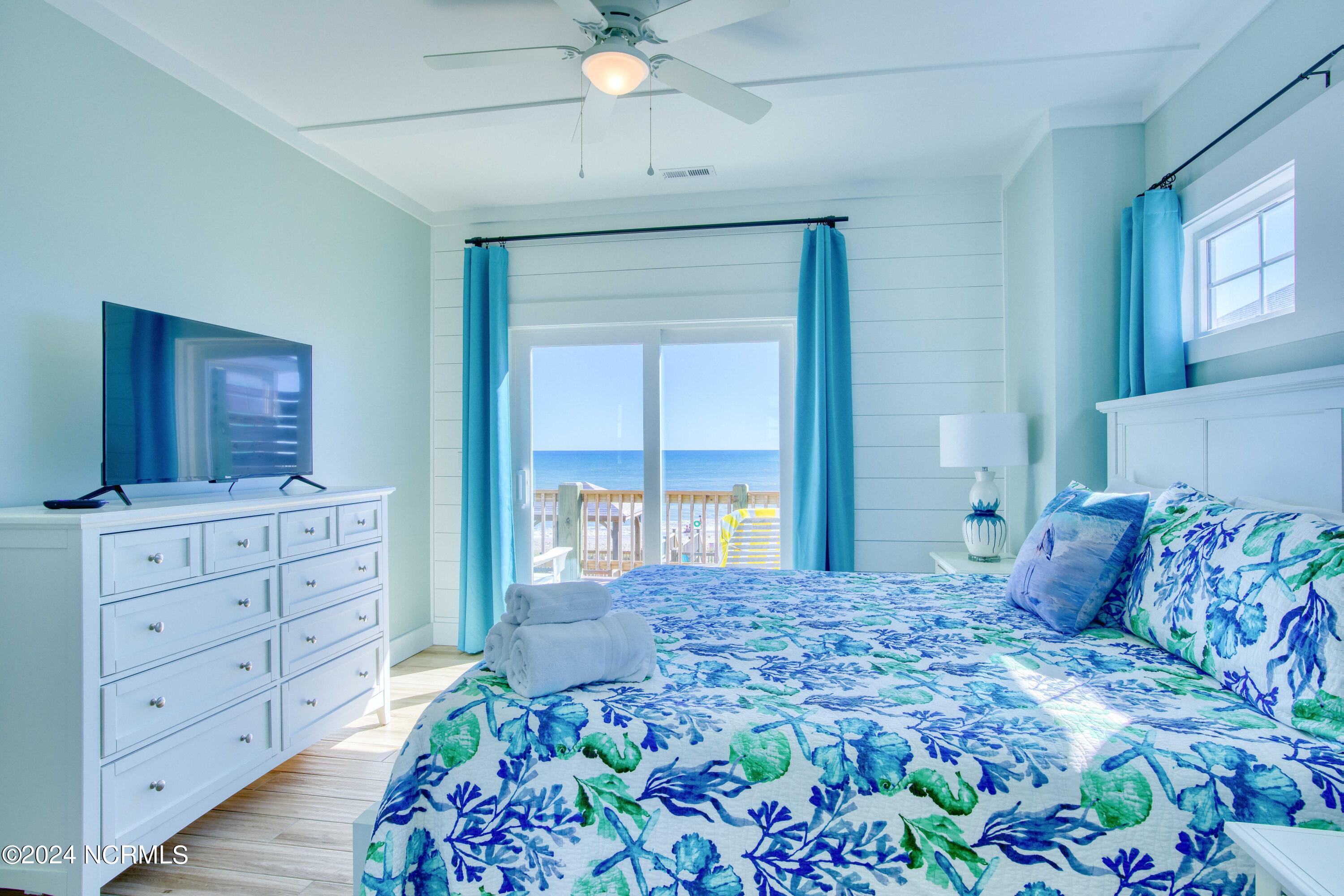1016 New River Inlet Road