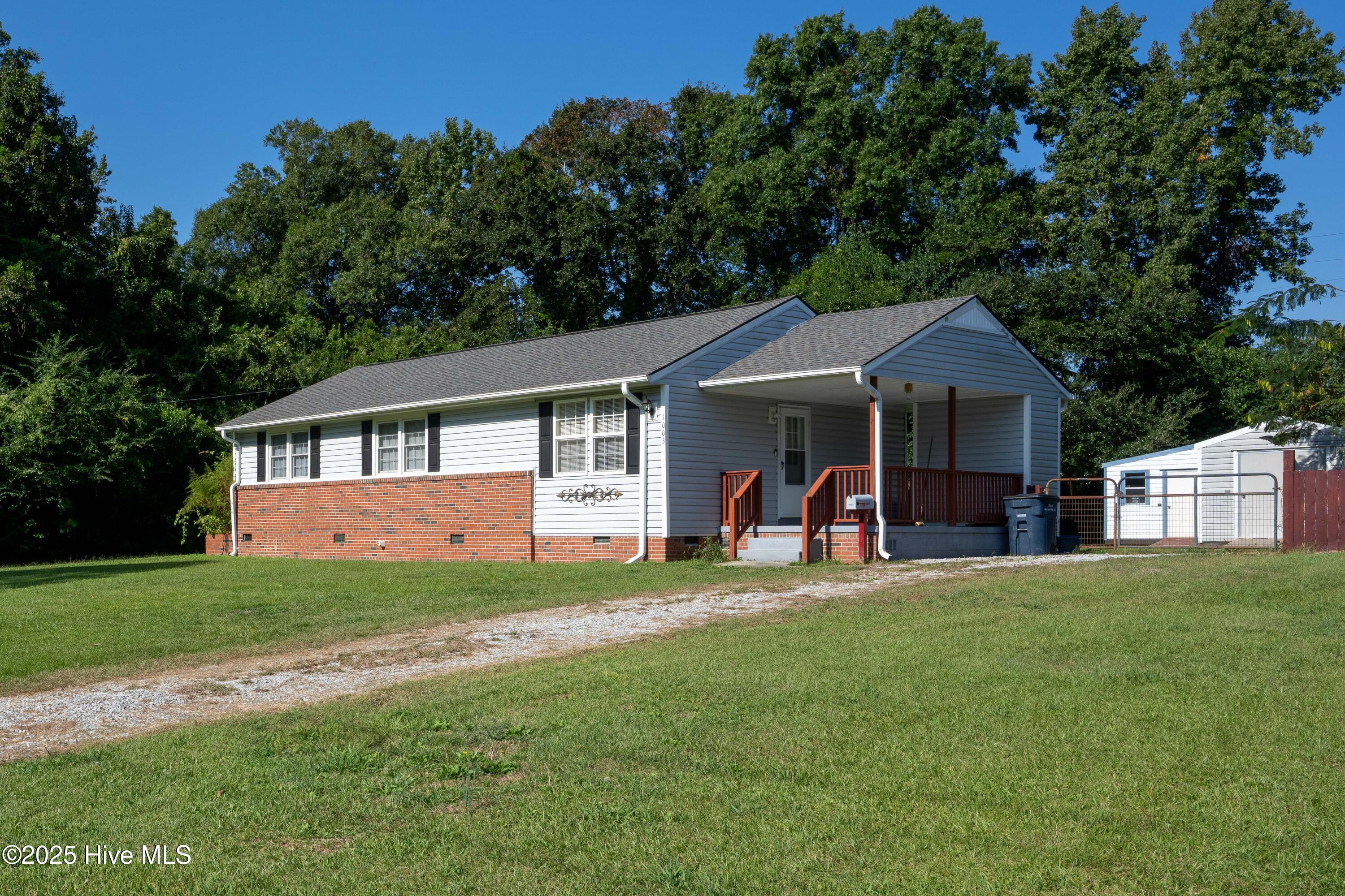 1003 River Street