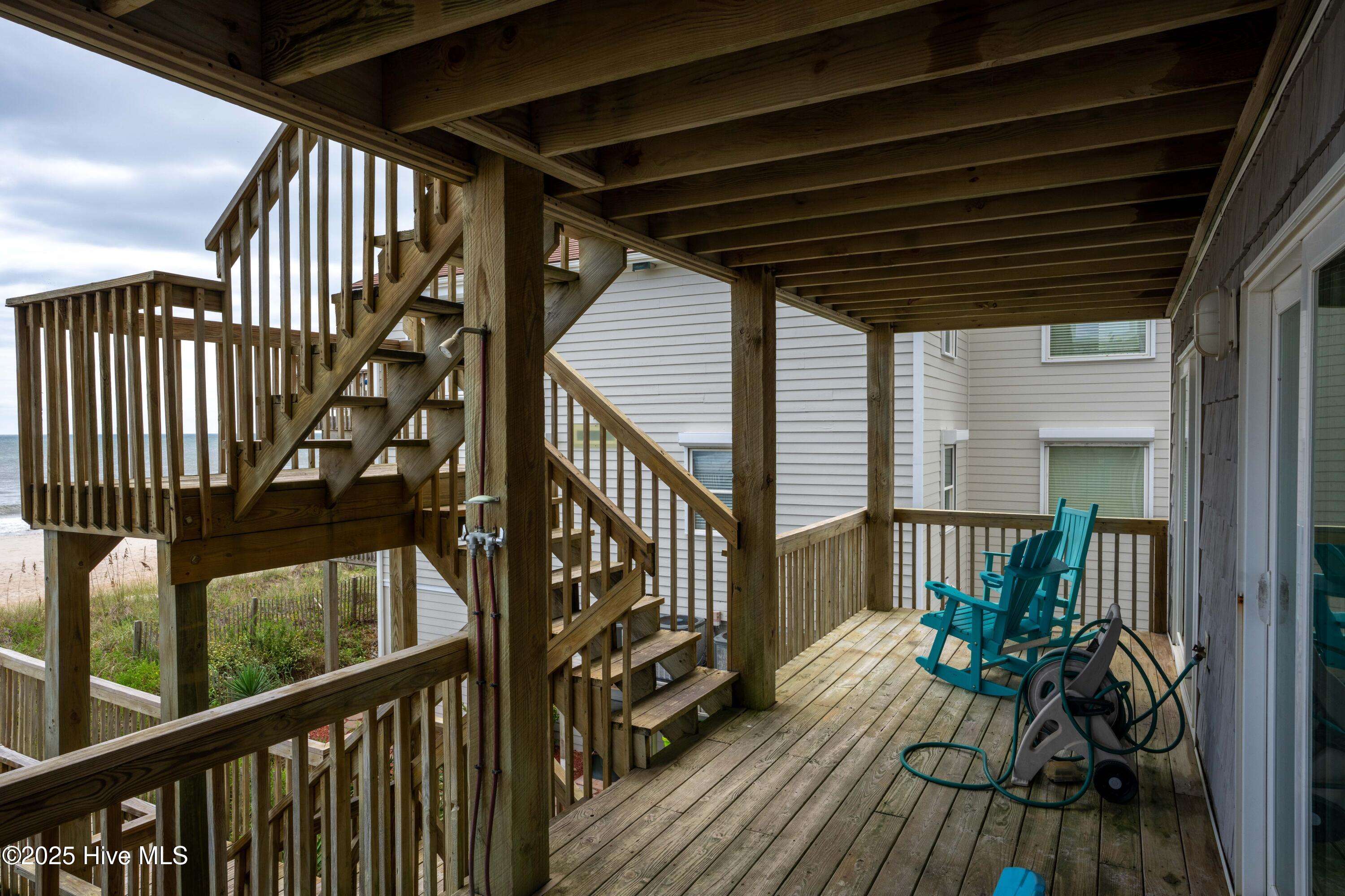 4414 Island Drive