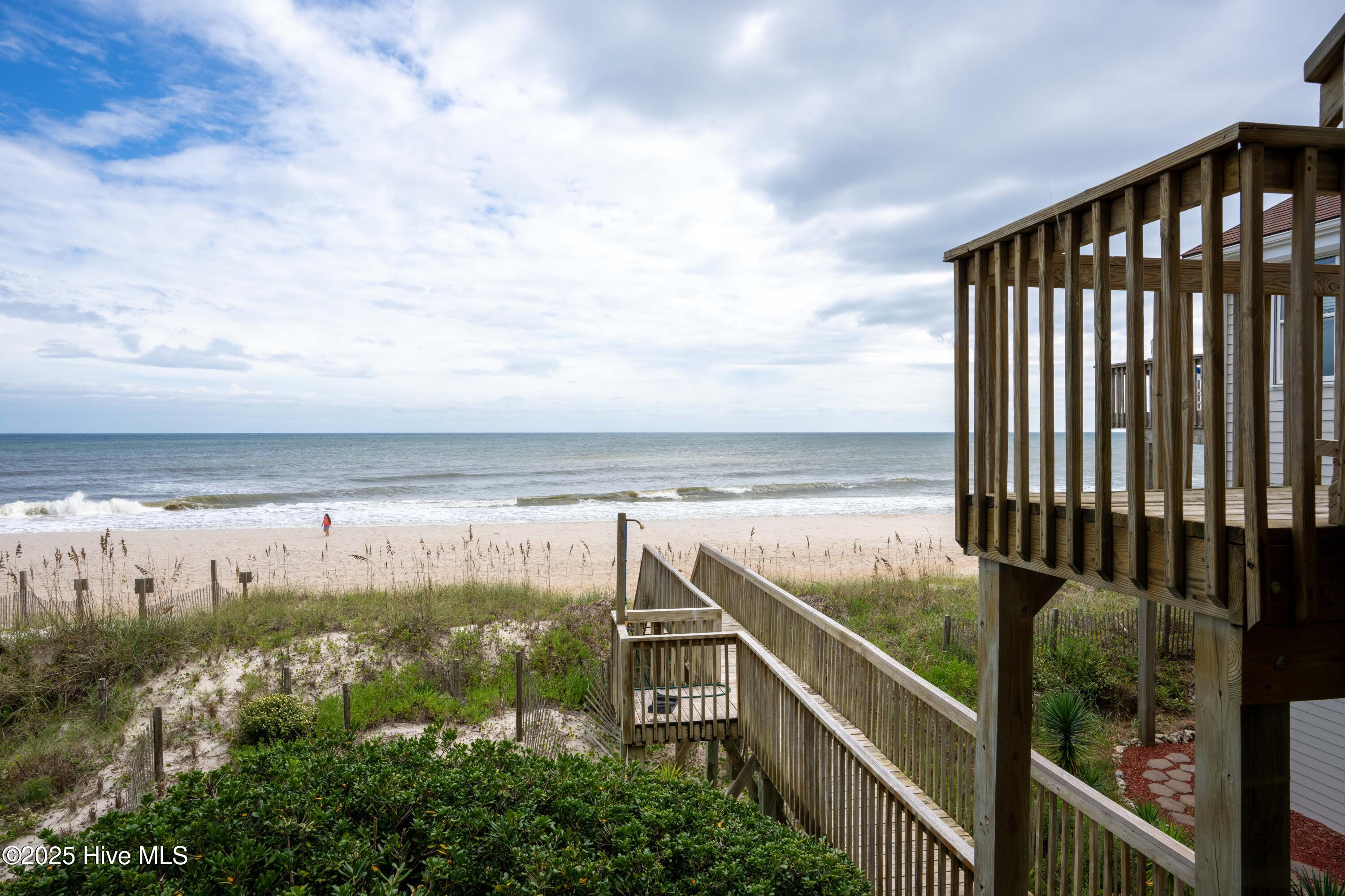 4414 Island Drive