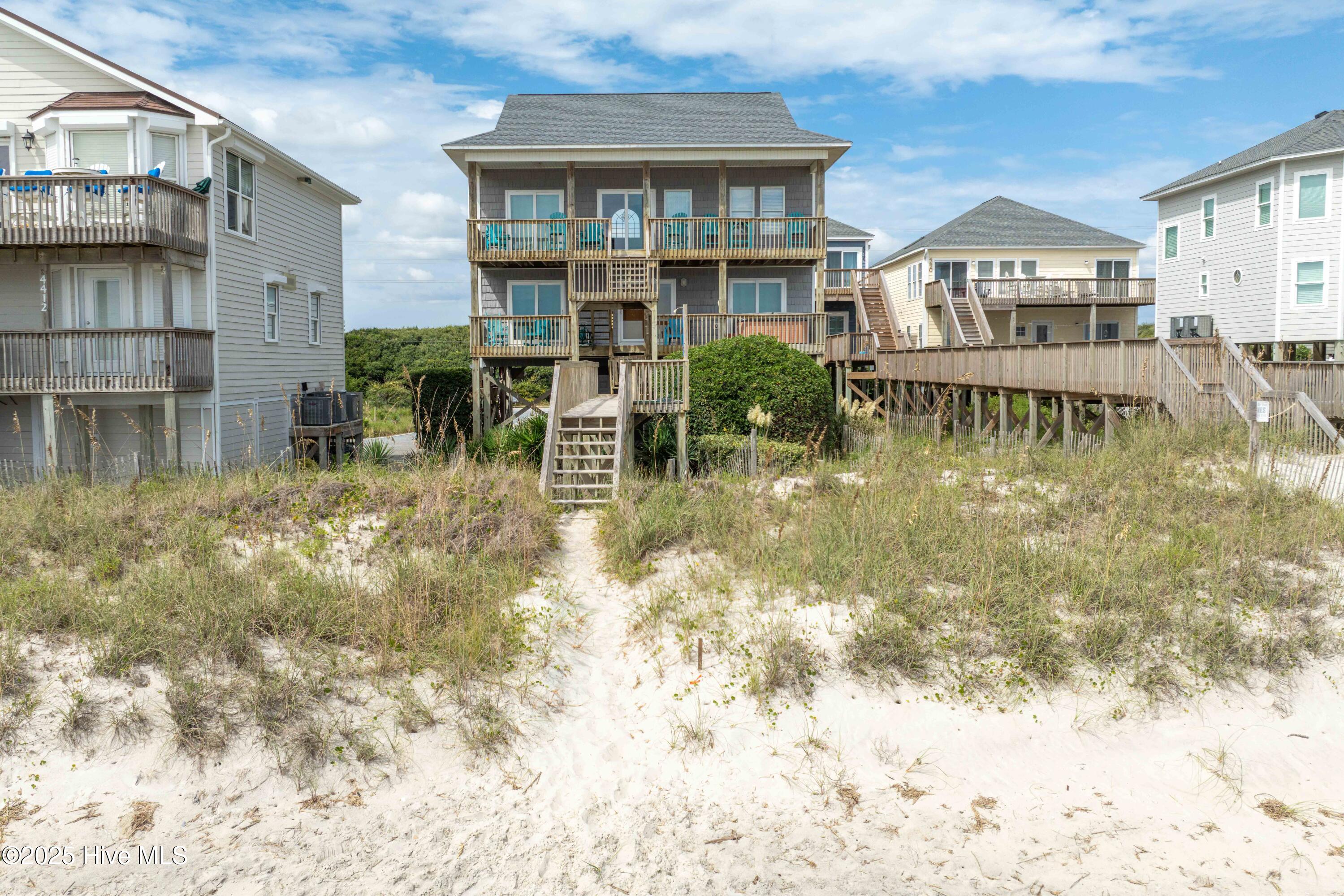4414 Island Drive