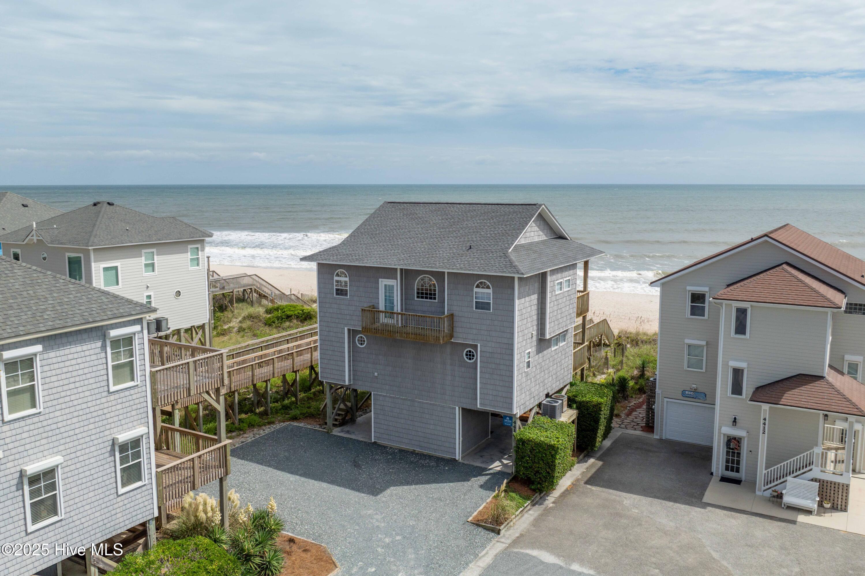4414 Island Drive